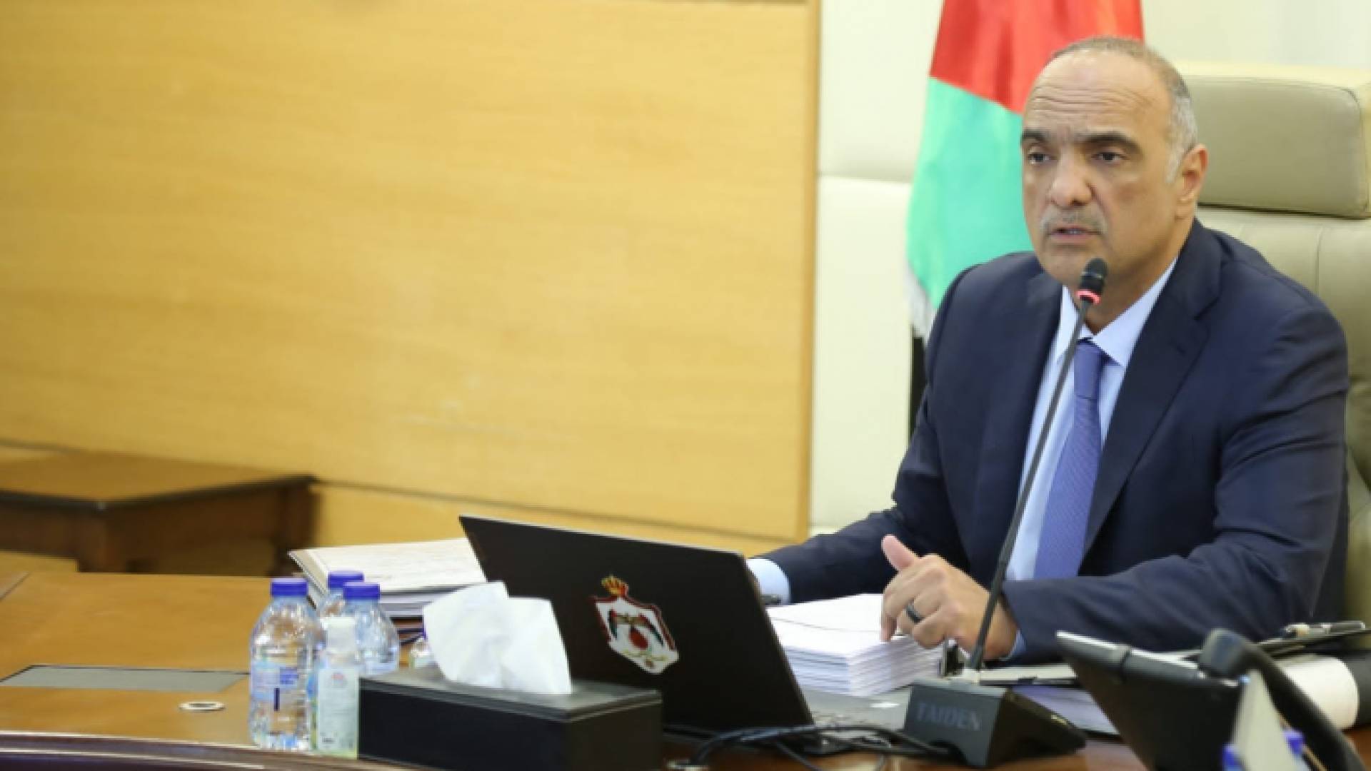 رئيس الوزراء بشر الخصاونة