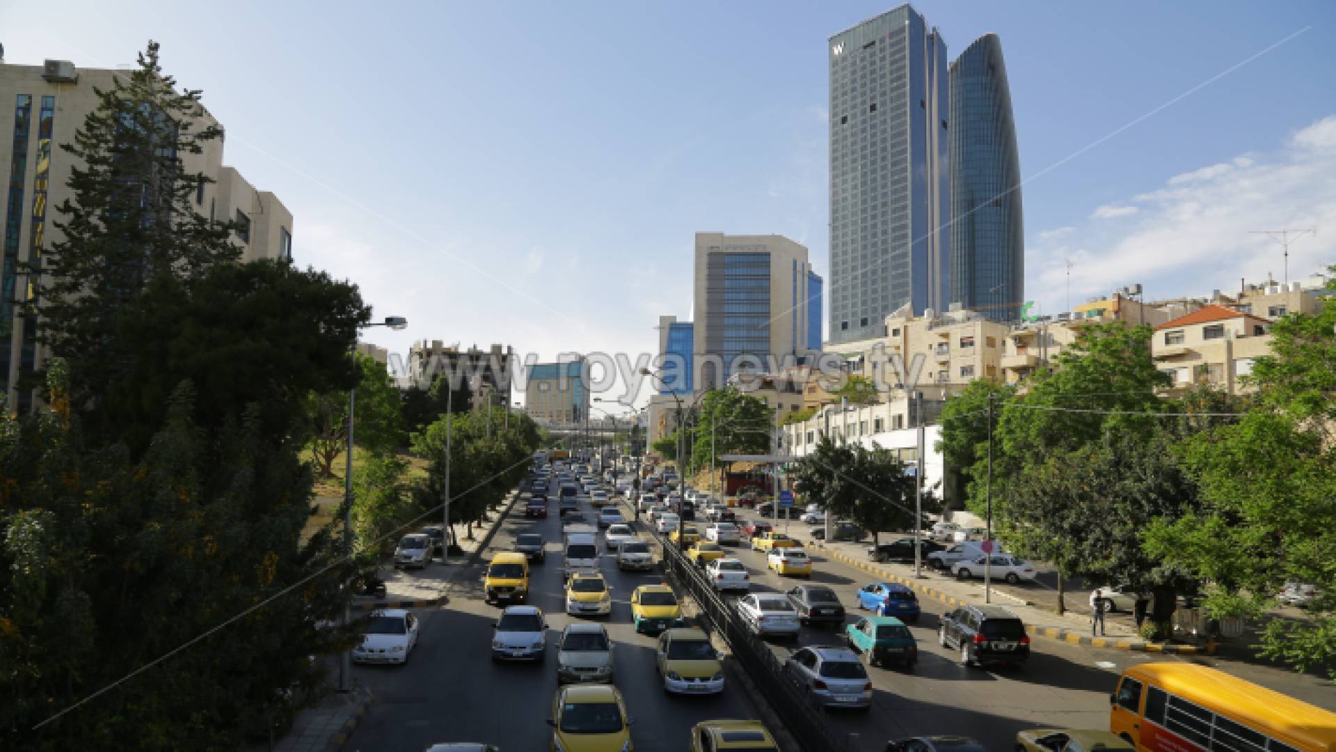 أزمة السير من دوار الشميساني باتجاه الدوار الثالث