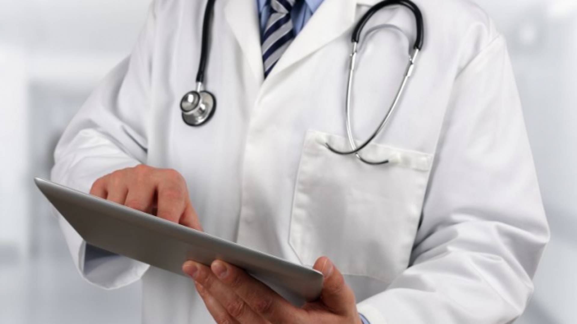 طبيب - تعبيرية