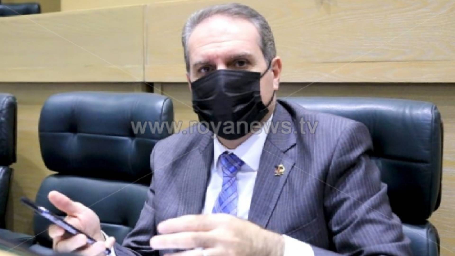 وزير الصحة الدكتور فراس الهواري