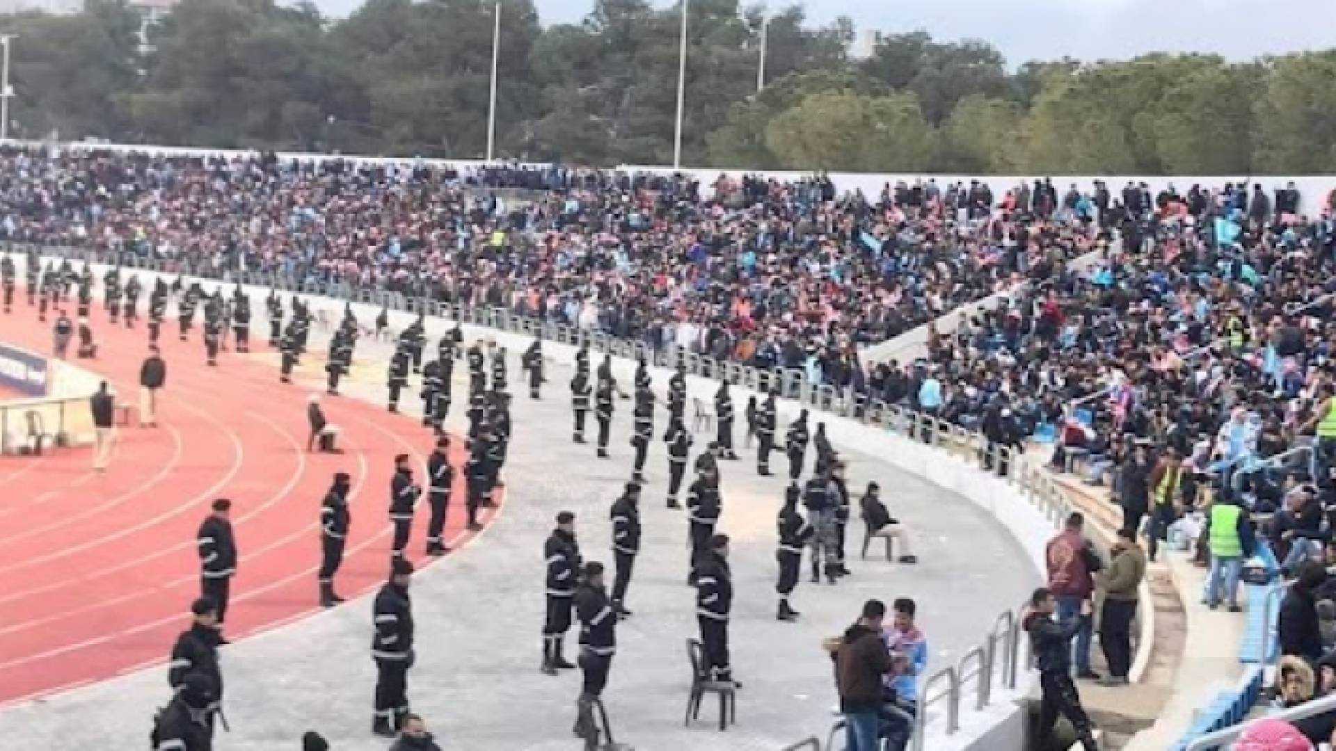 جمهور الفيصلي في مبارة سابقة