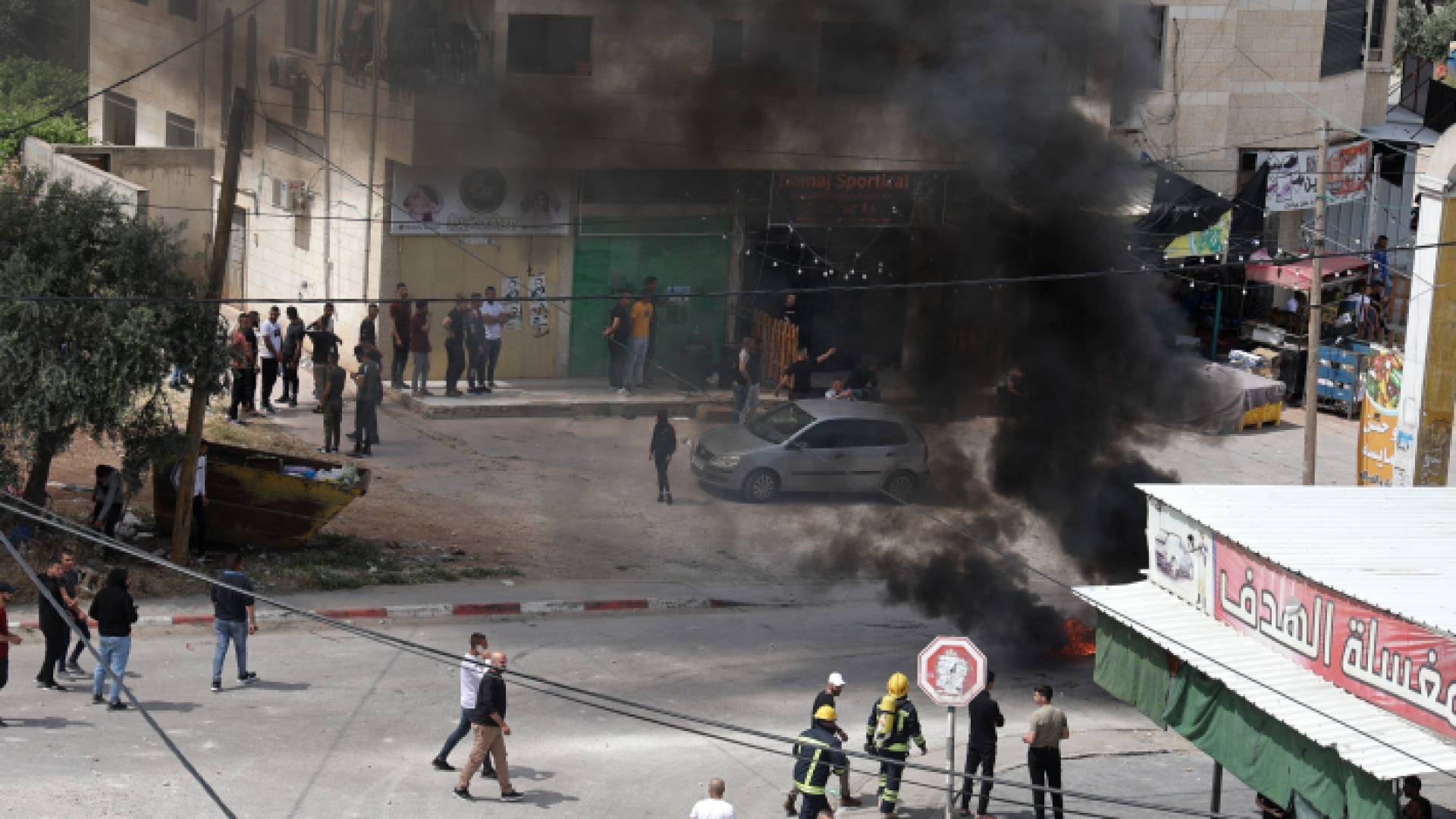 من المواجهات بين الفلسطينيين وقوات الاحتلال الإسرائيلي في مخيم جنين