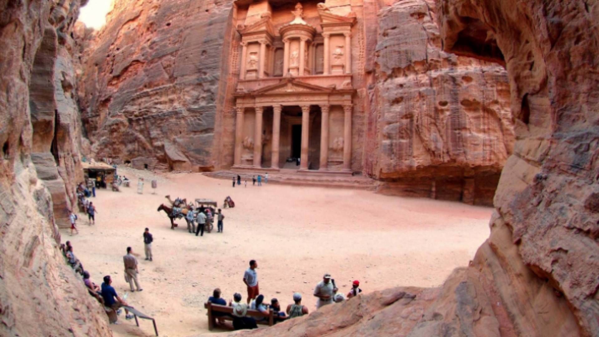 مدينة البترا