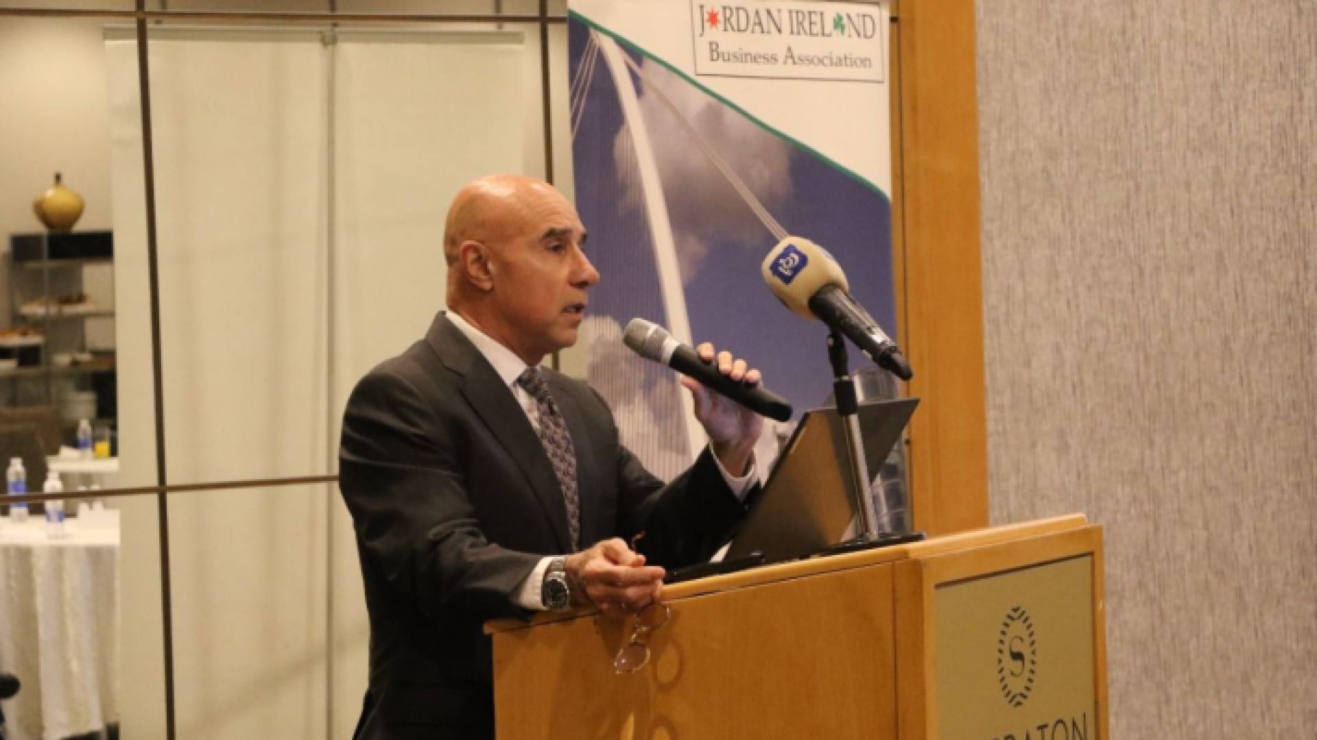 وزير الاستثمار المهندس خيري عمرو