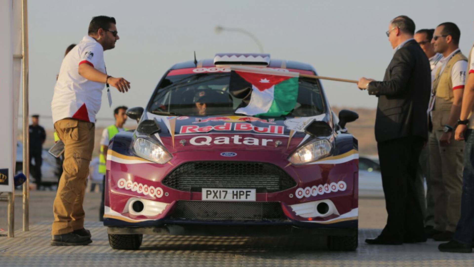 القطري ناصر العطية