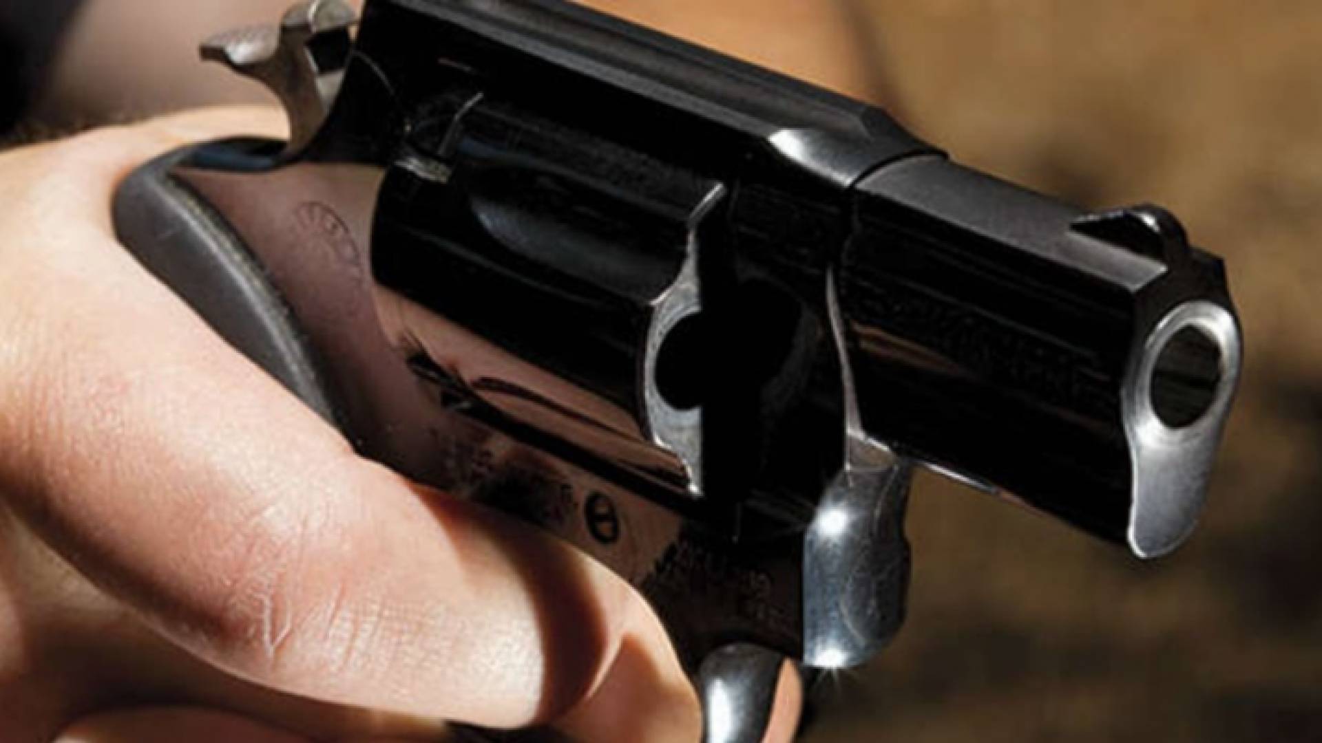 جرش.. وفاة فتاة بعيار ناري عن طريق الخطأ