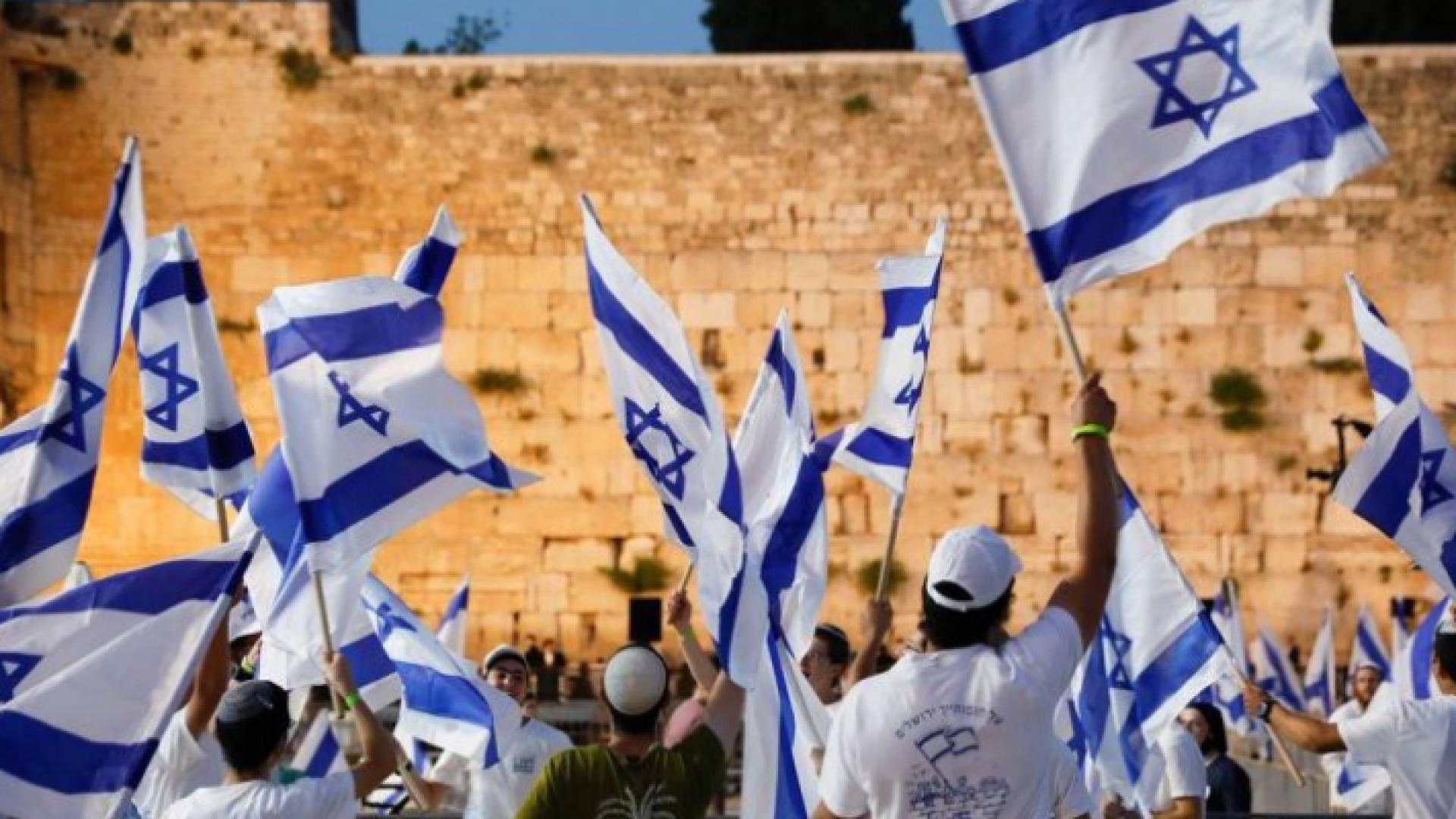 دعت أبناء الشعب الفلسطيني إلى تحدي هذه الاعتداءات والتصدي لها