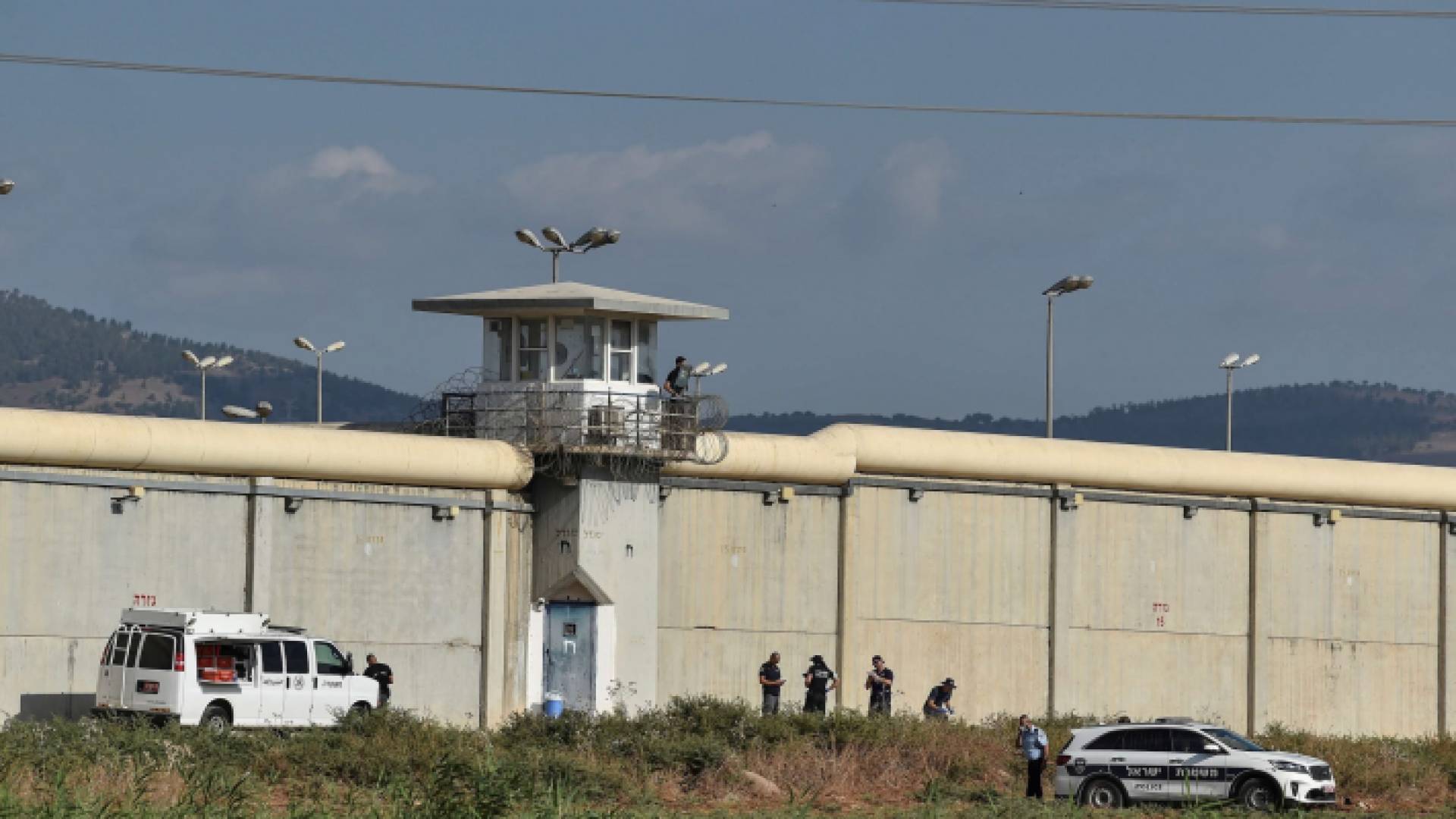 الحكم على أسرى "نفق الحرية" بـالسجن 5 سنوات إضافية وغرامة 5 آلاف شيكل