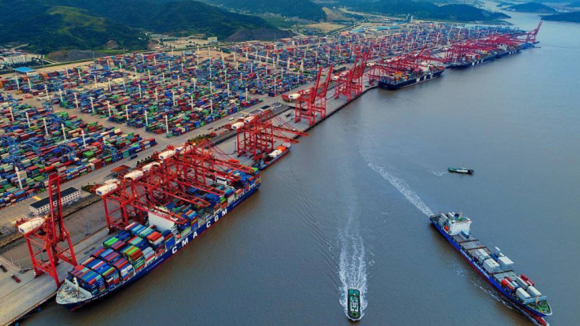 "الملاحة الأردنية" توضح أسباب ارتفاع أجور الشحن عالميا