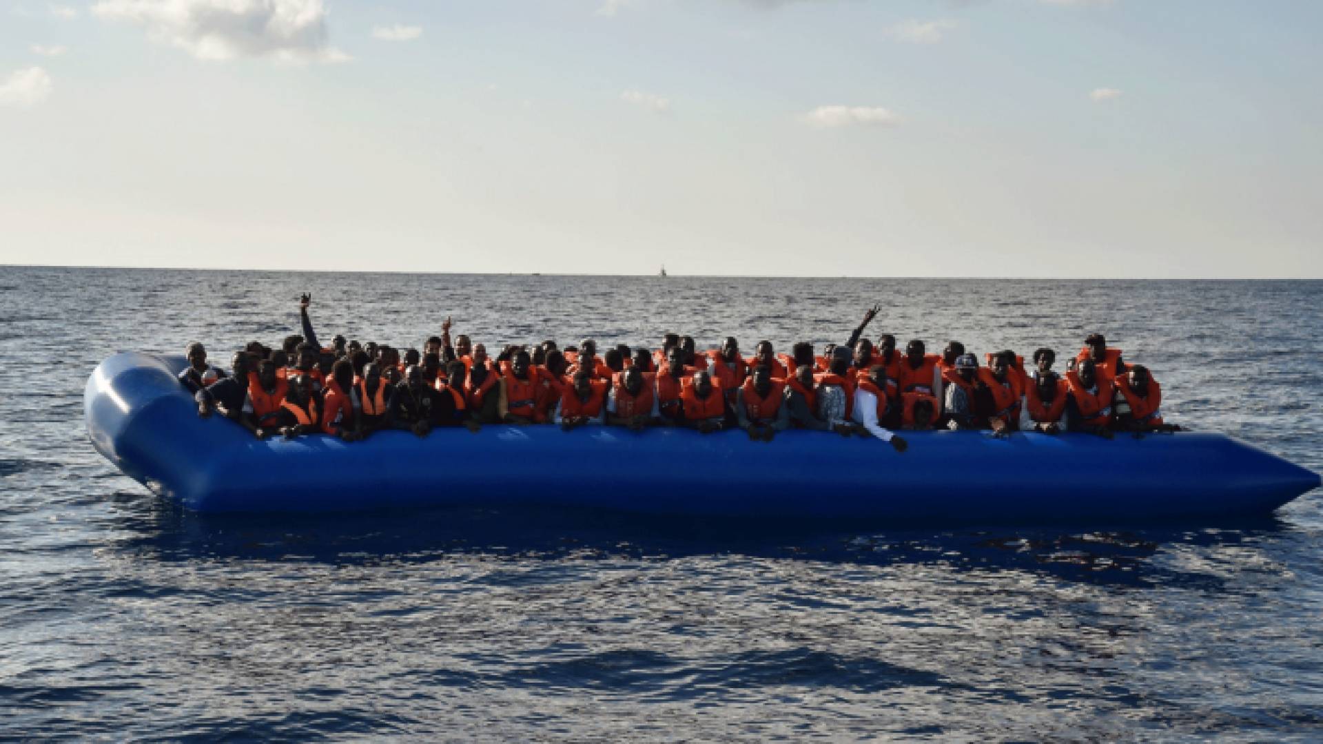 مركب مهاجرين - أرشيفية