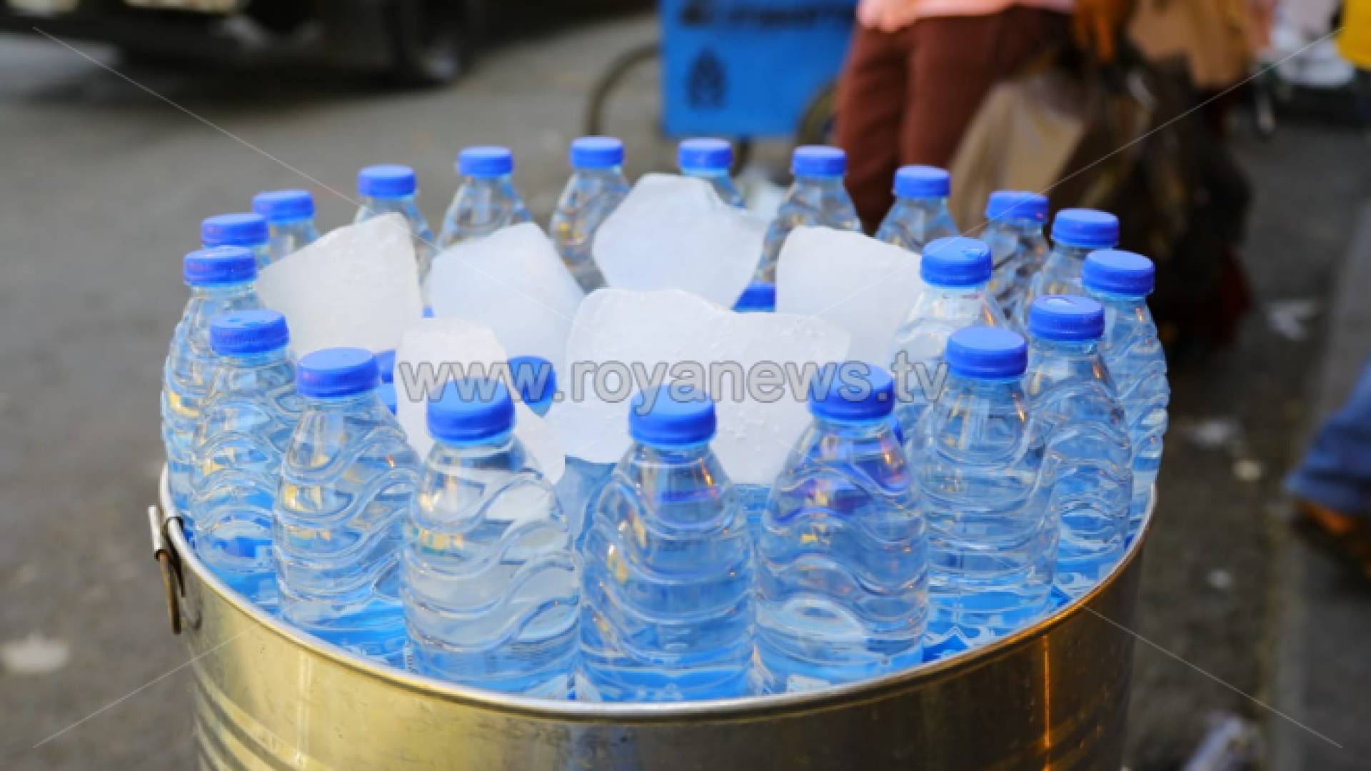 ماء وثلج - ارشيفية