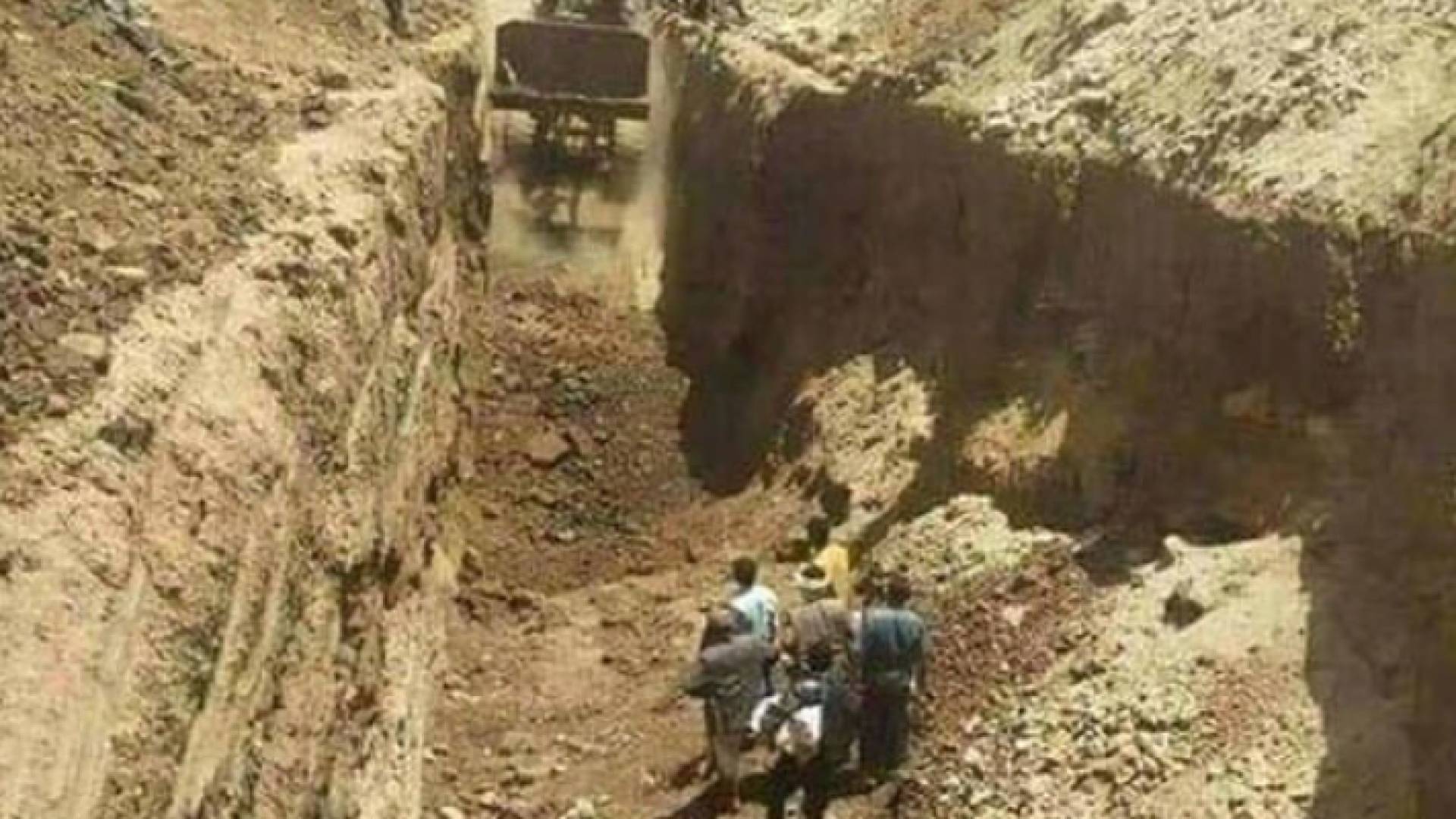 صورة من موقع الحادثة