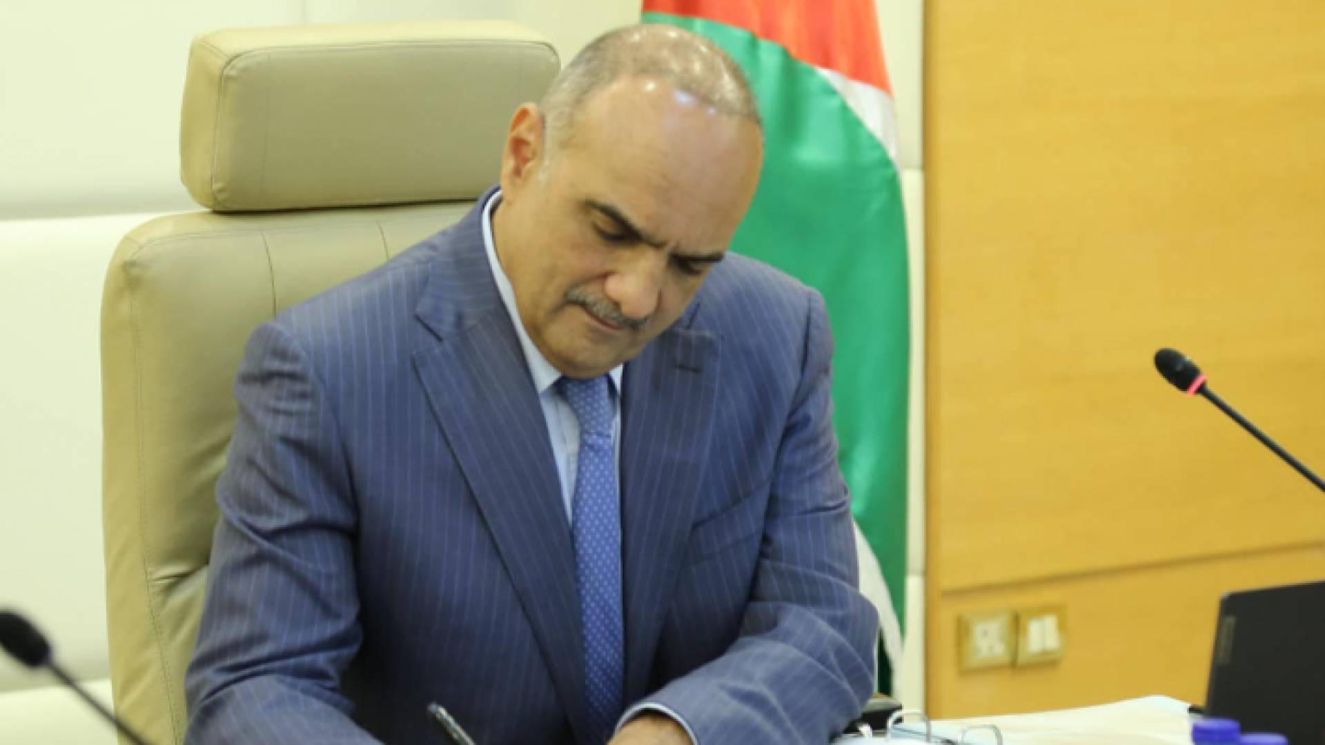 رئيس الوزراء الدكتور بشر الخصاونة