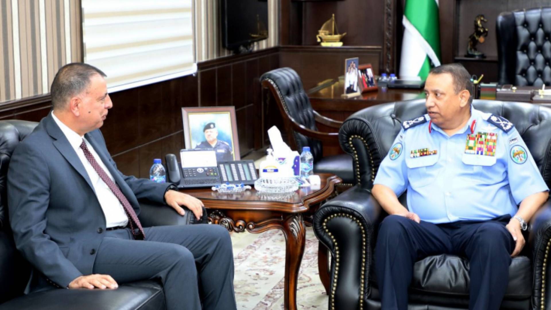 وزير الداخلية ومدير الأمن العام