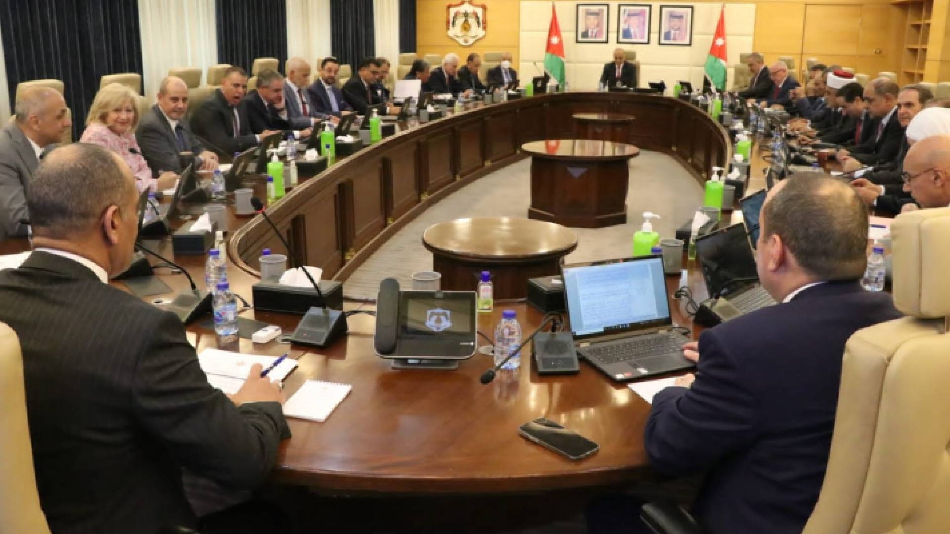 جانب من اجتماع مجلس الوزراء