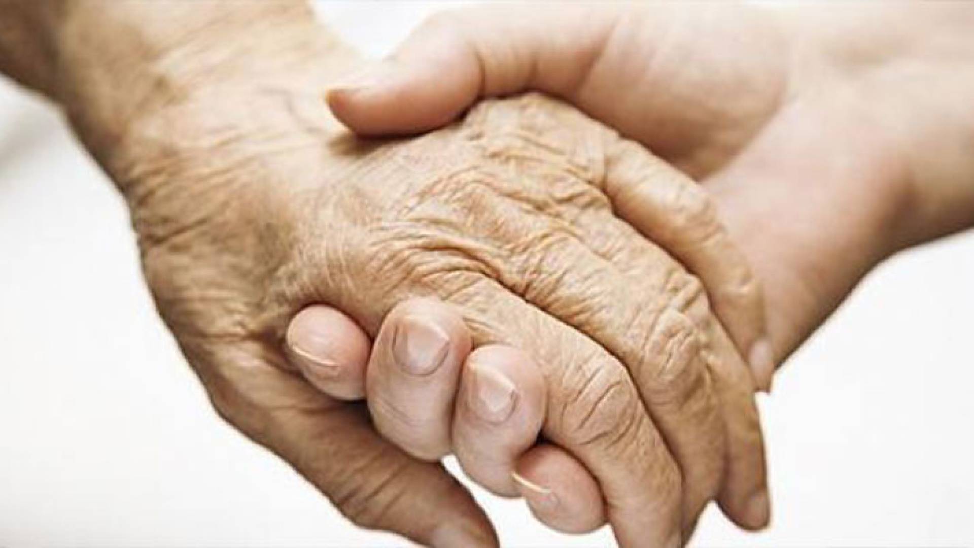 الصندوق يقدم الخدمات الفضلى للمسنين المتواجدين عند الأهل عبر تخصيص الدعم اللازم