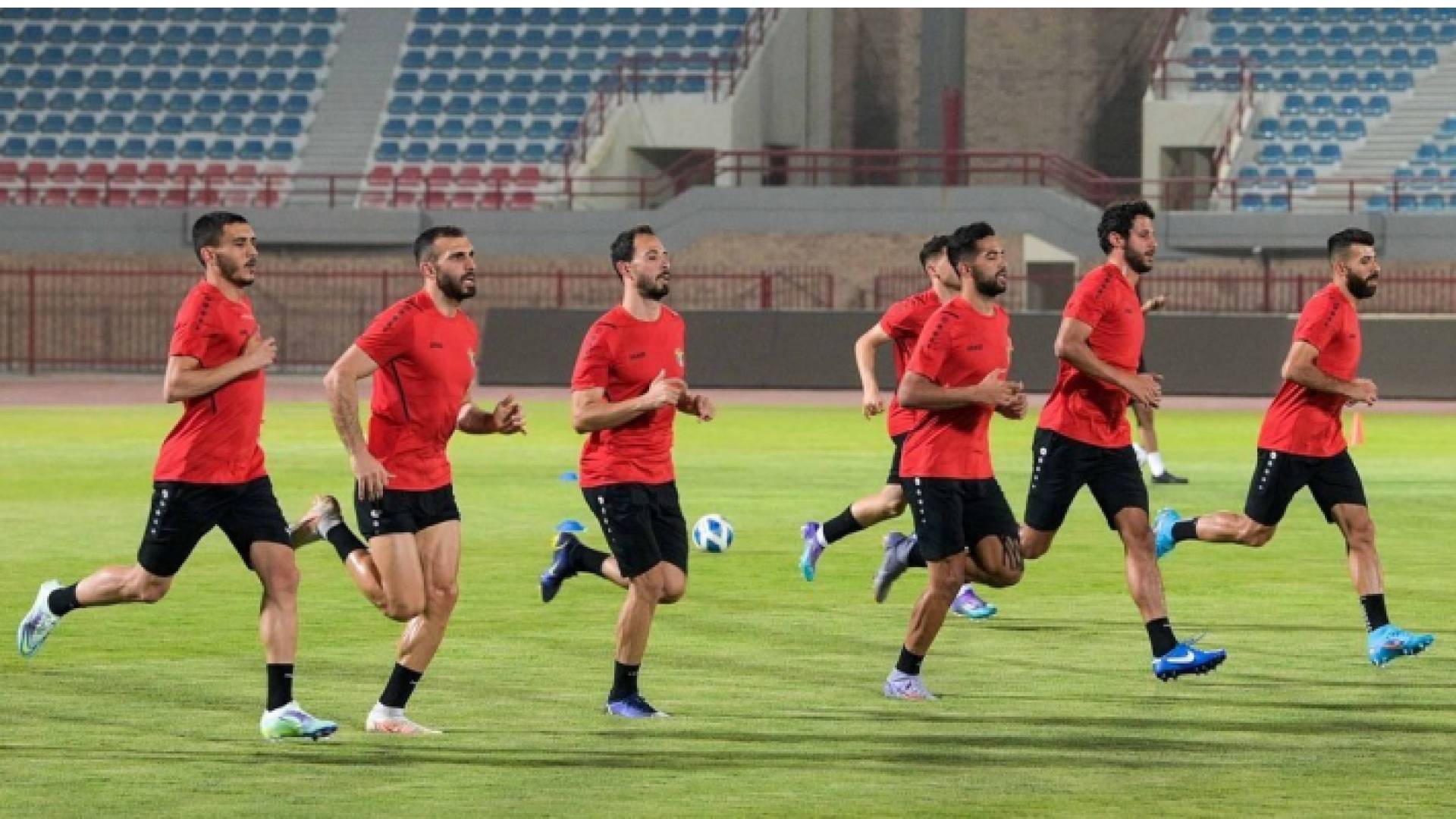 المنتخب الوطني خلال تدريباته