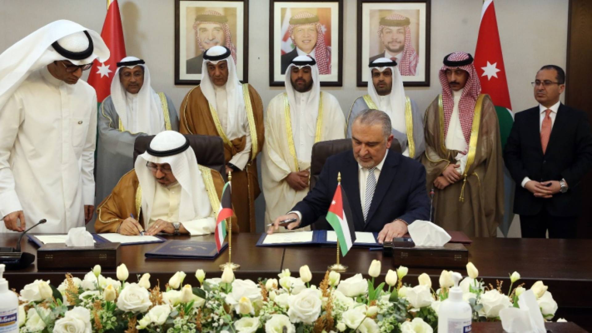 صورة من توقيع الاتفاقية