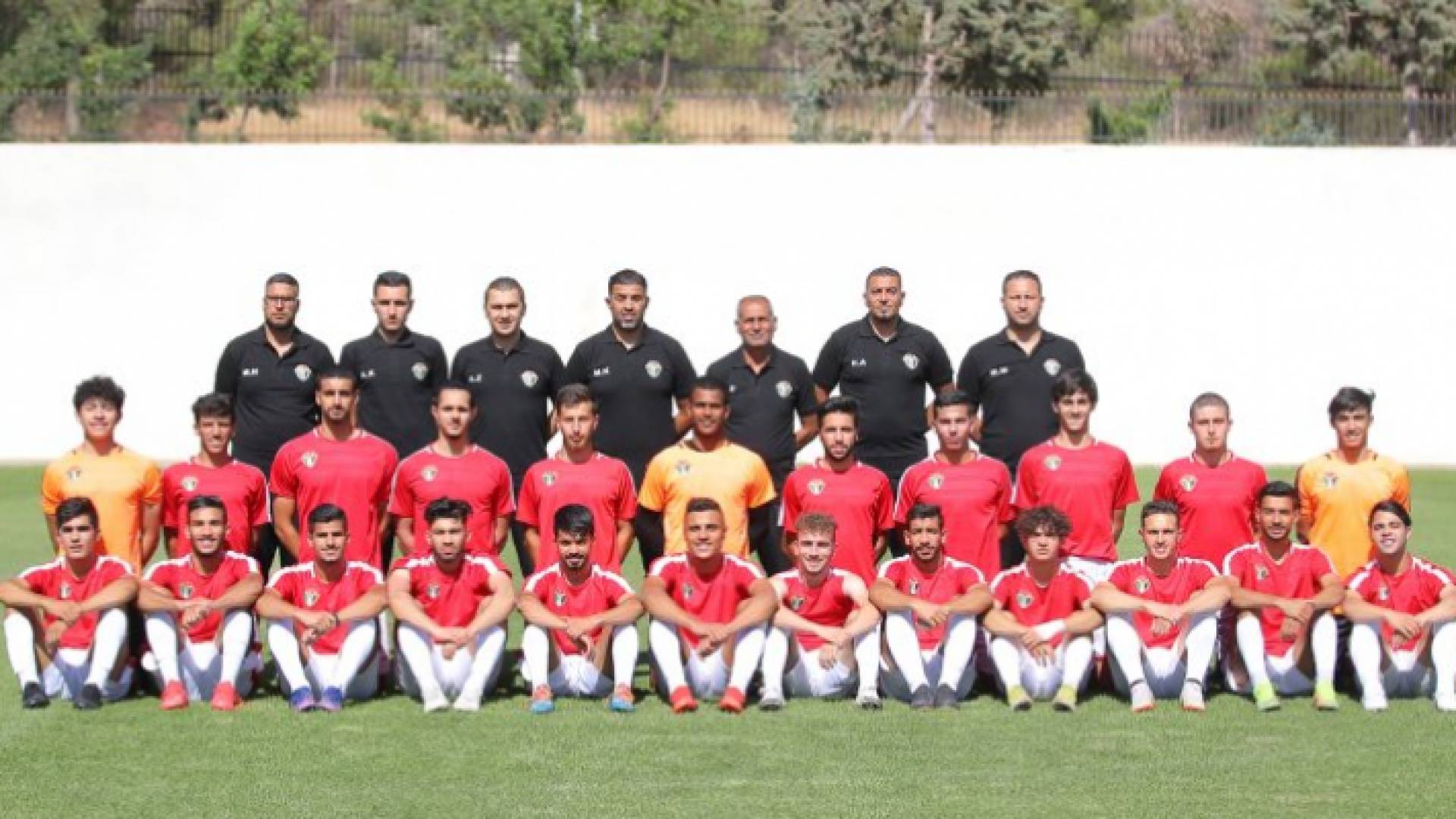 صورة للمنتخب الوطني للشباب لكرة القدم