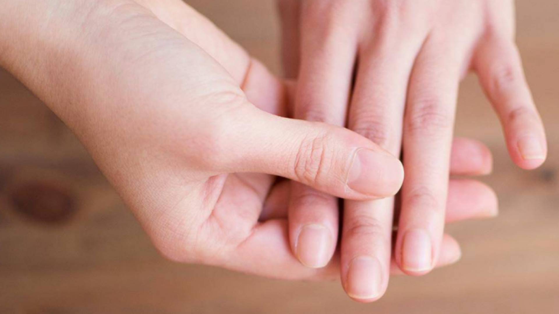 أصابع انسان