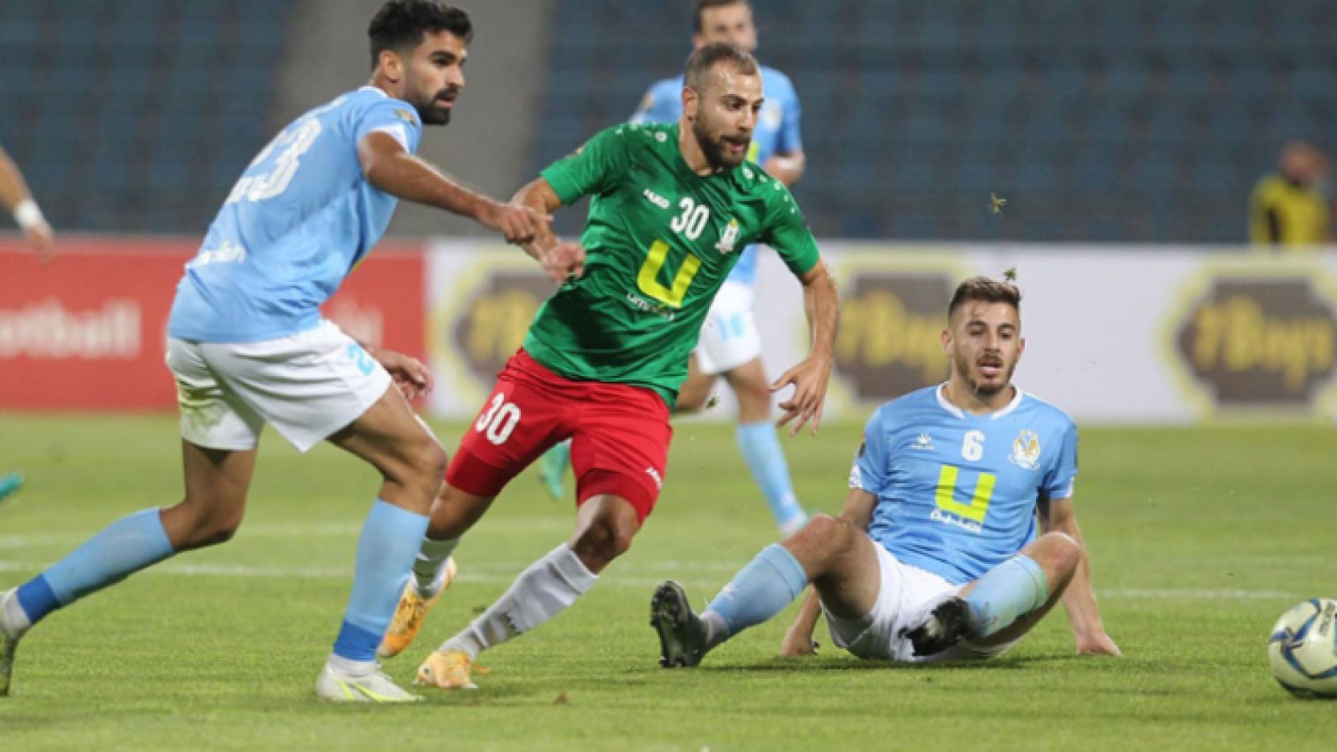 مباراة سابقة للوحدات والفيصلي