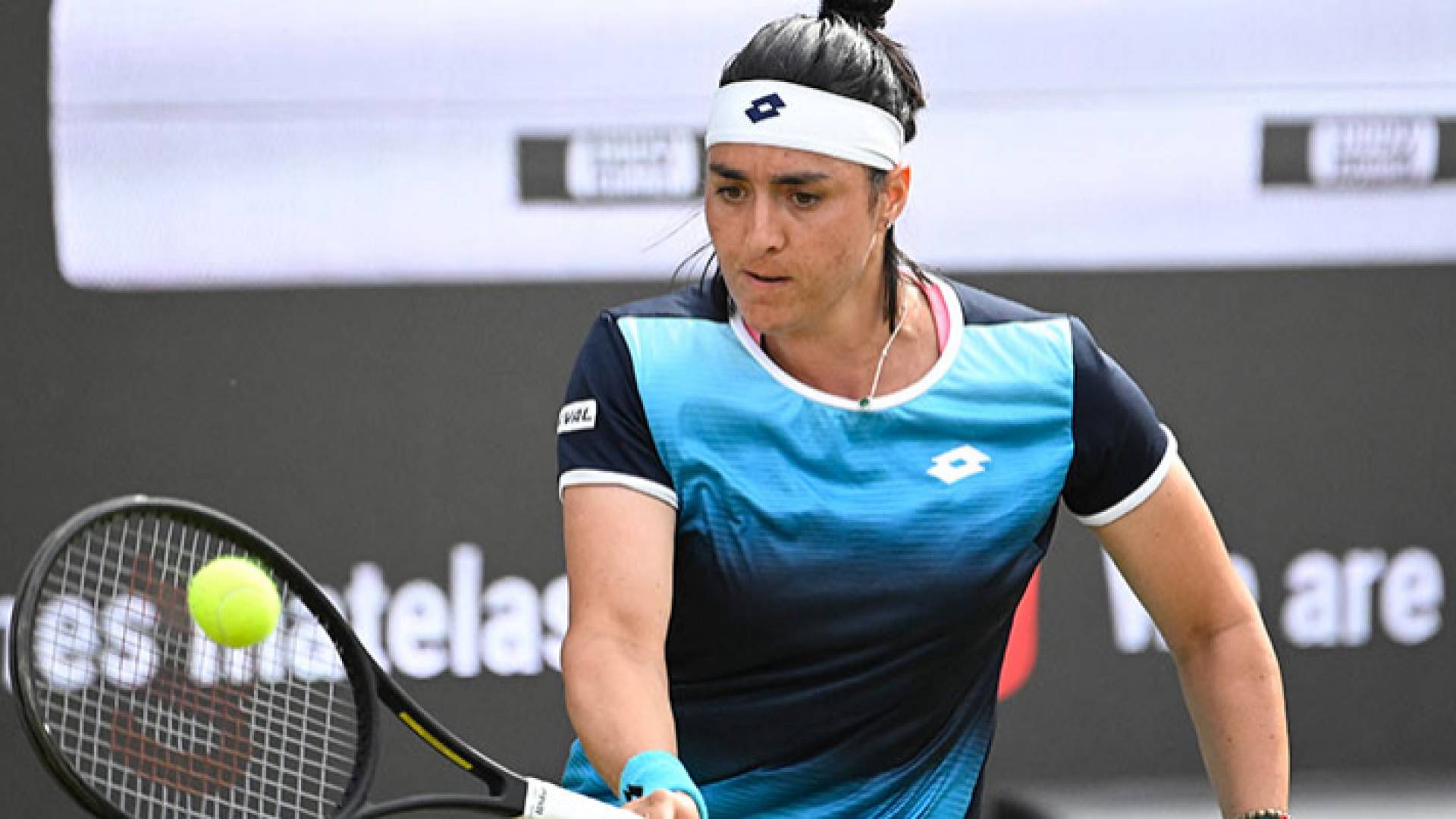 نجمة كرة التنس العالمية أنس جابر