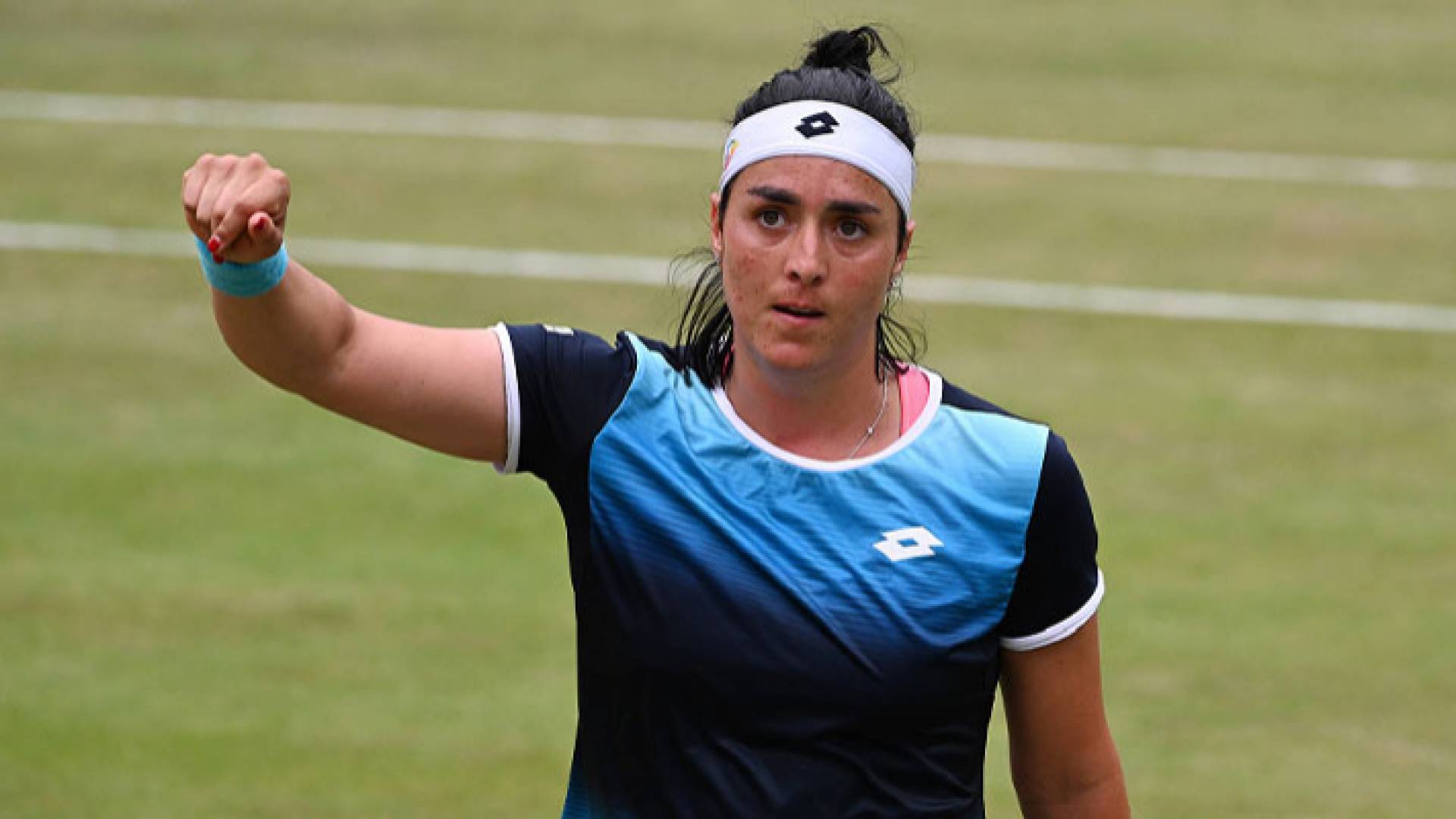 نجمة التنس التونسية أنس جابر