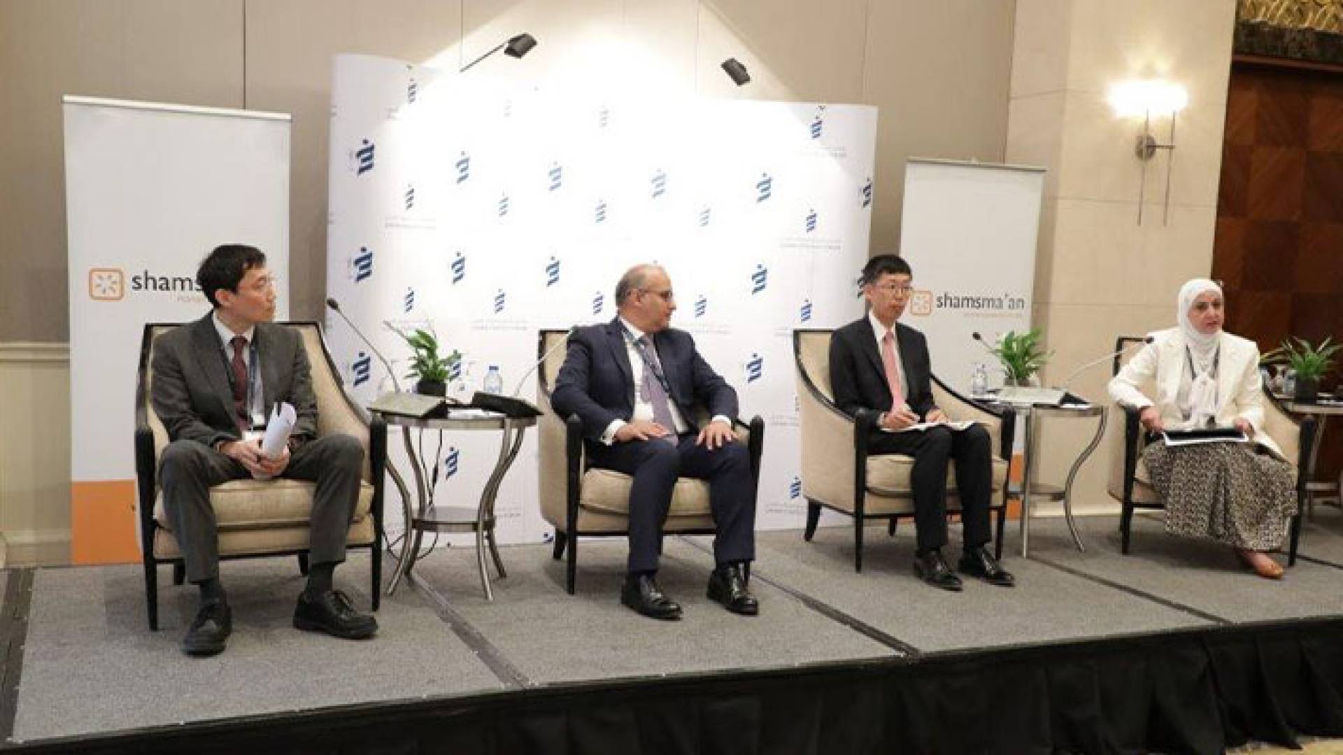 خلال جلسة حوارية عقدت في منتدى الاستراتيجيات الأردني