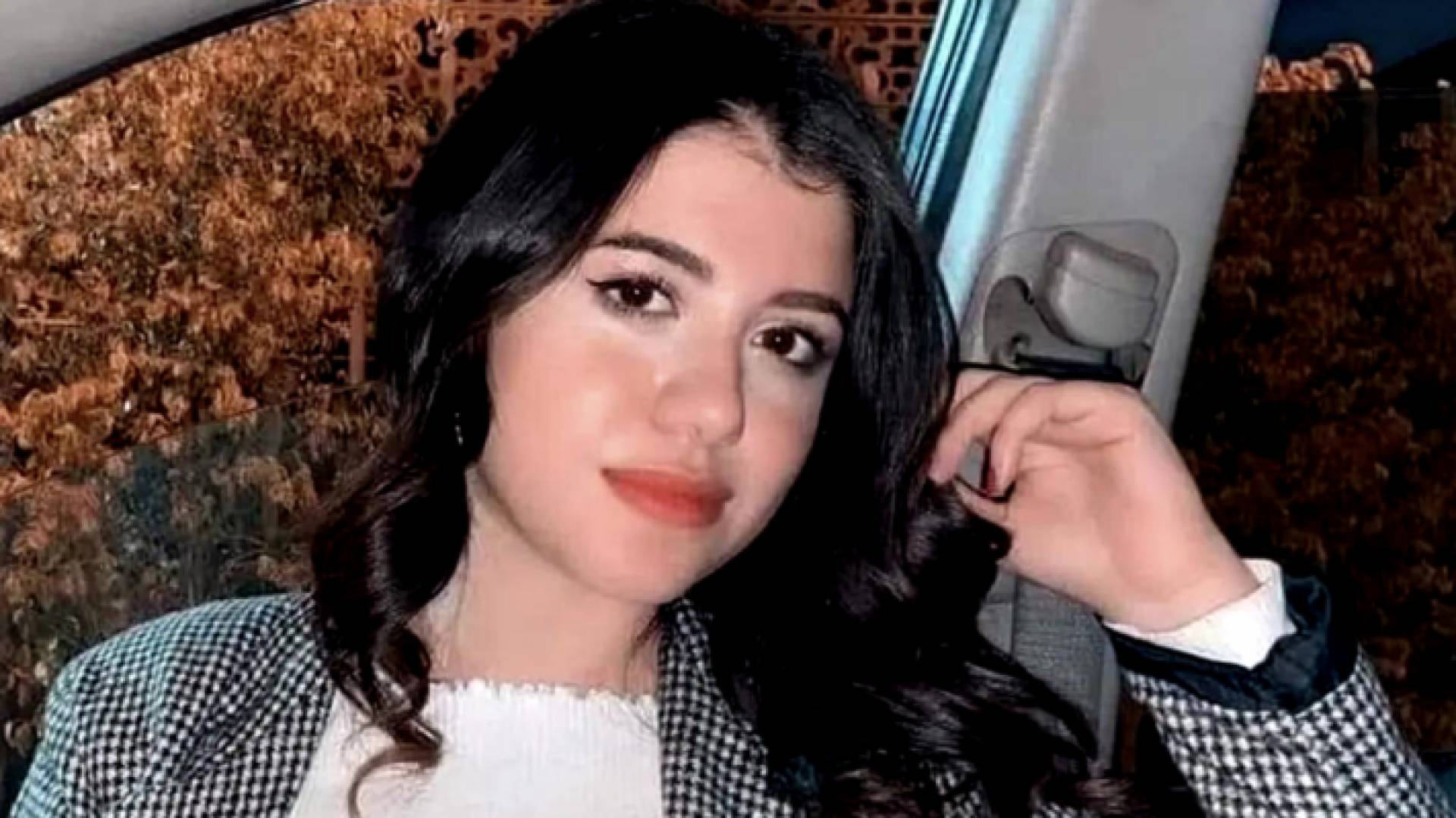 الطالبة نيرة أشرف التي قتلت على يد زميلها نحرا