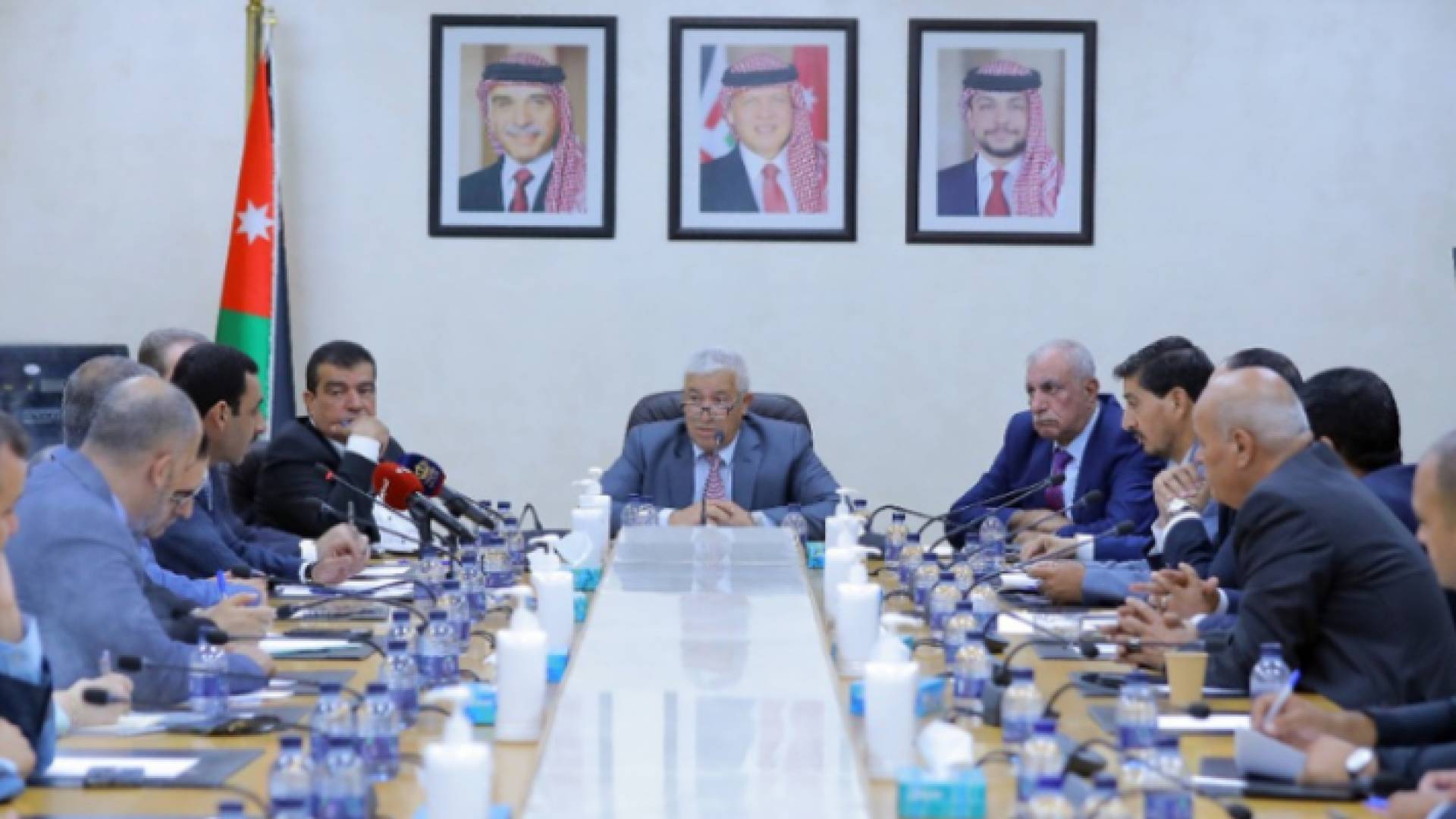 جانب من الجلسة