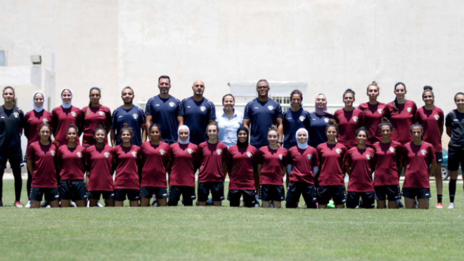 المنتخب الوطني النسوي