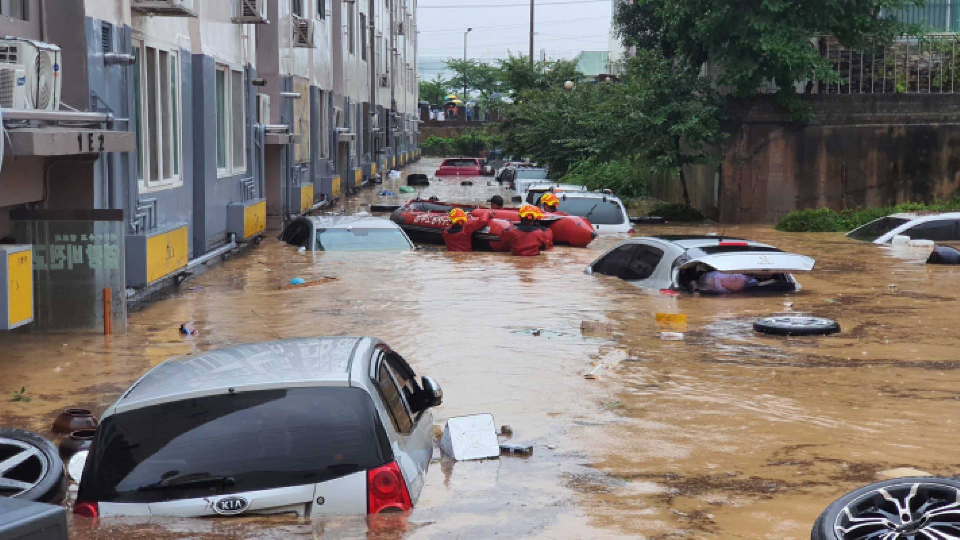فيضانات بسبب الأمطار الغزيرة في كوريا الجنوبية