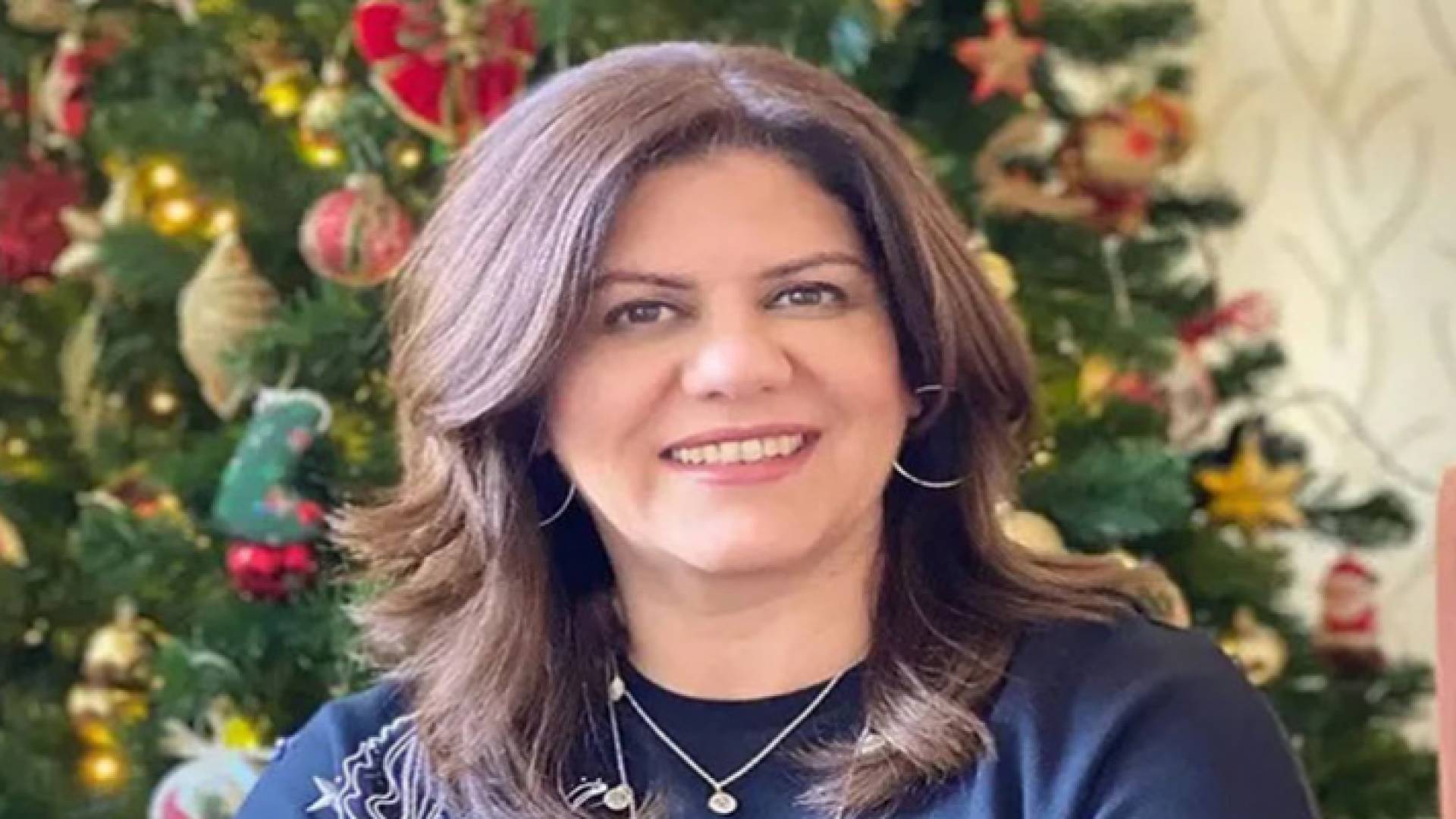 صورة أرشيفية للصحفية الفلسطينية الراحلة شيرين ابو عاقلة