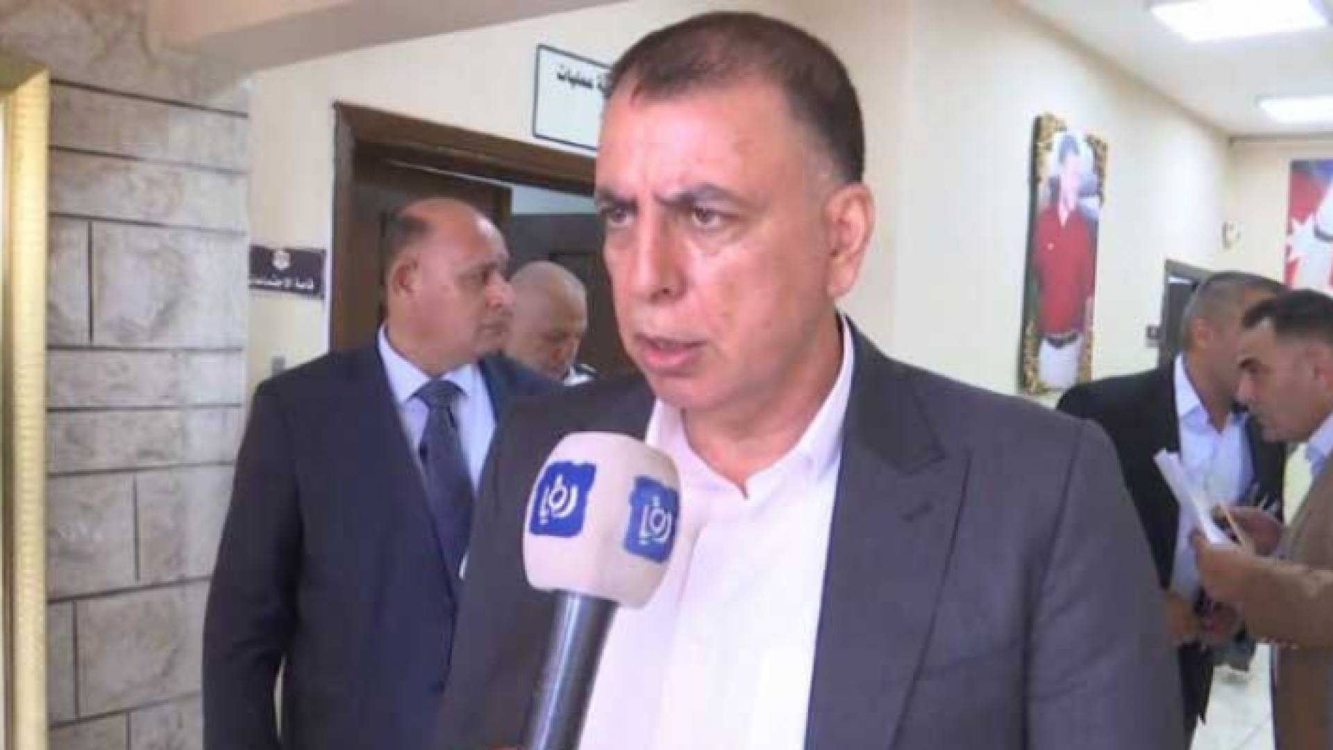 صورة أرشيفية لوزير الداخلية مازن الفراية