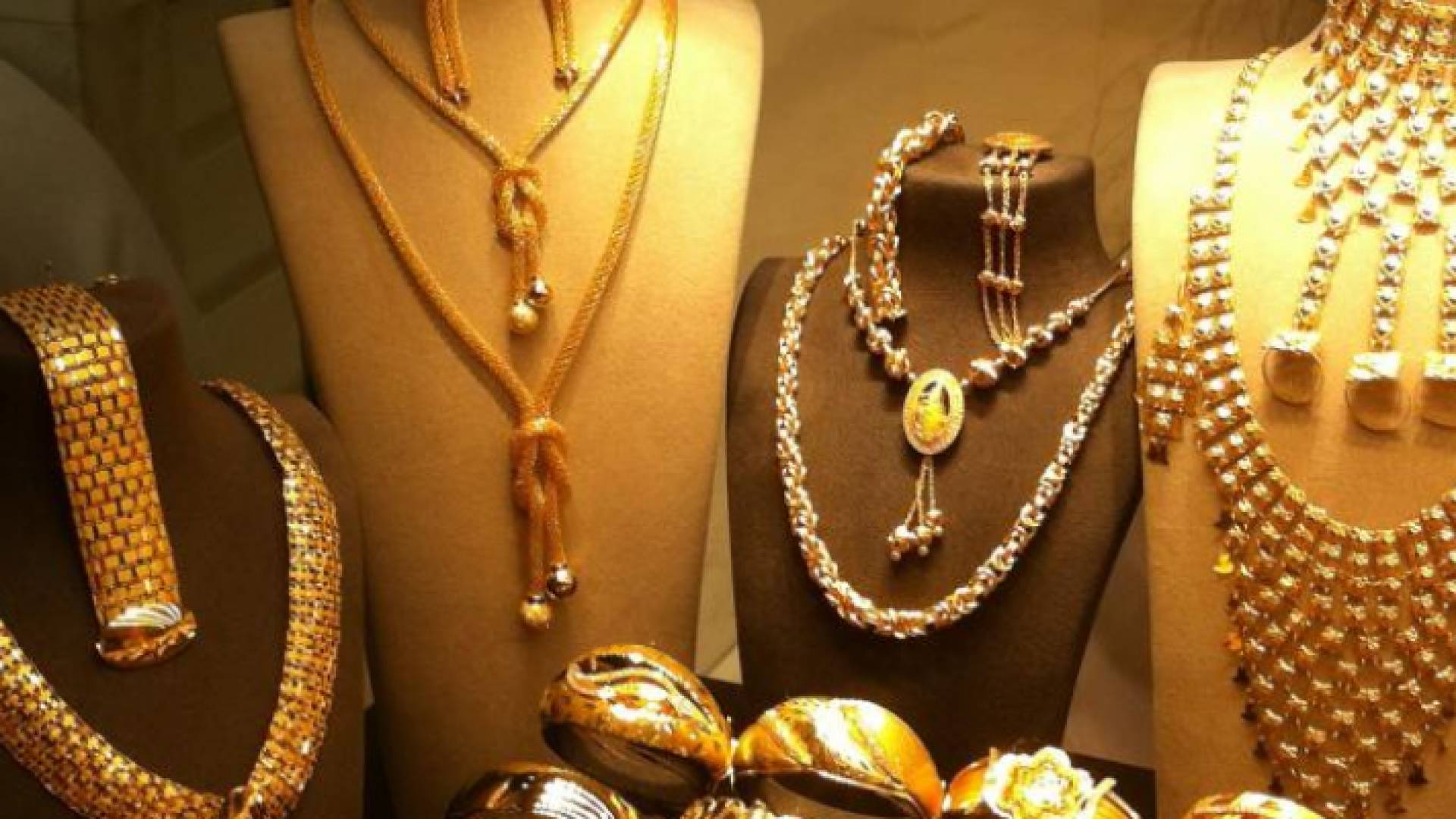 معروضات ذهب