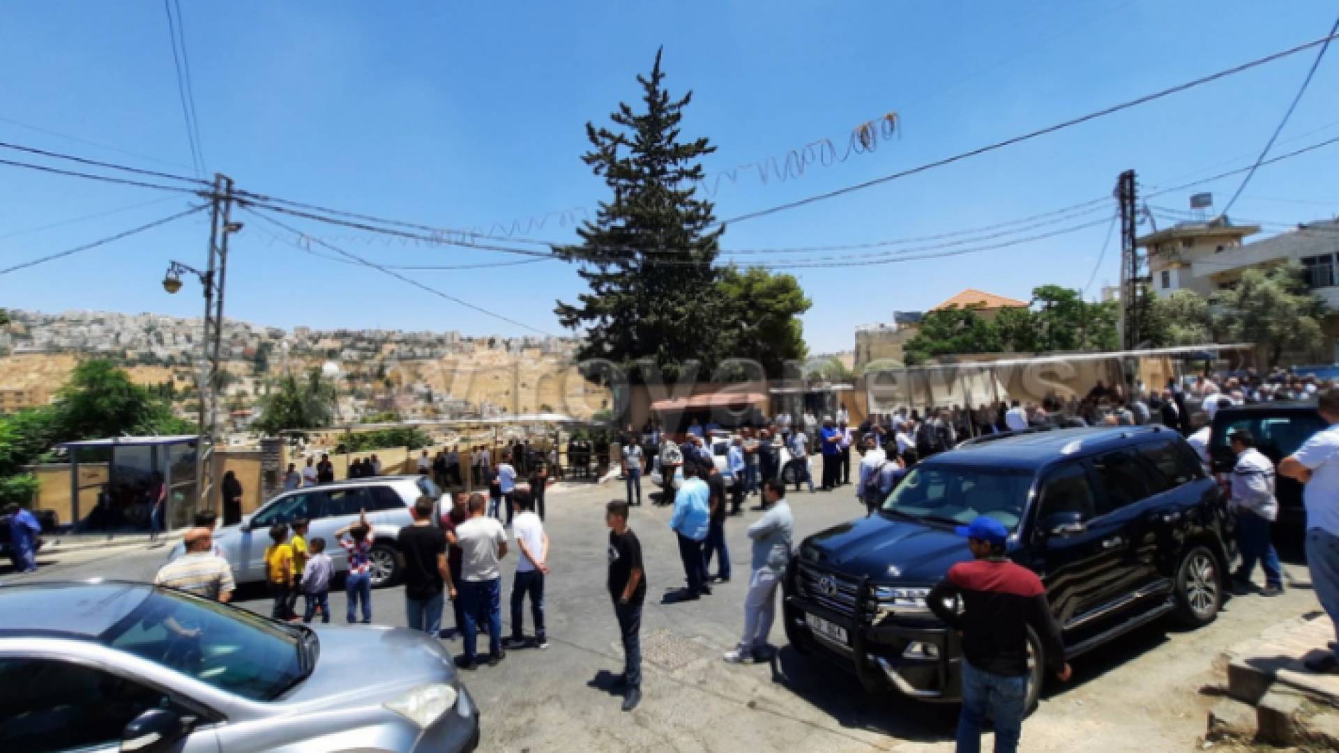 جانب من مراسم التشييع