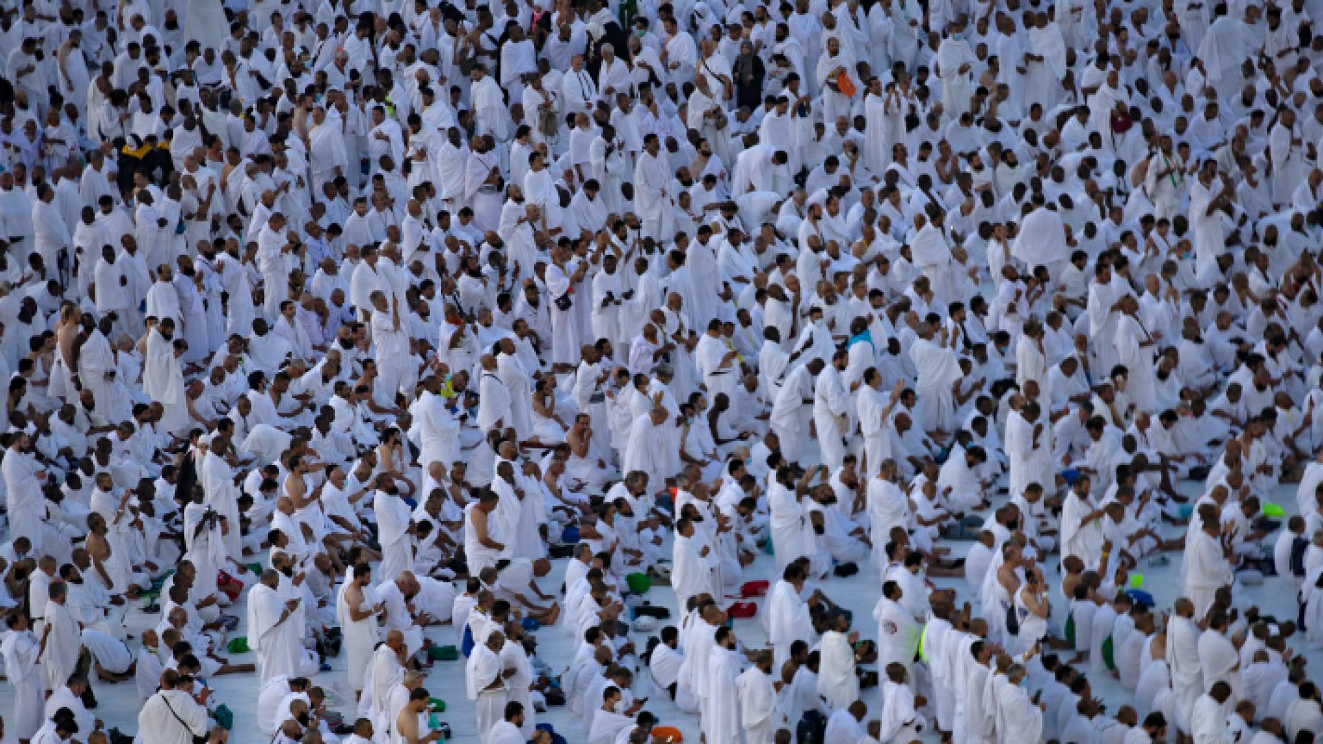 حجاج بيت الله الحرام