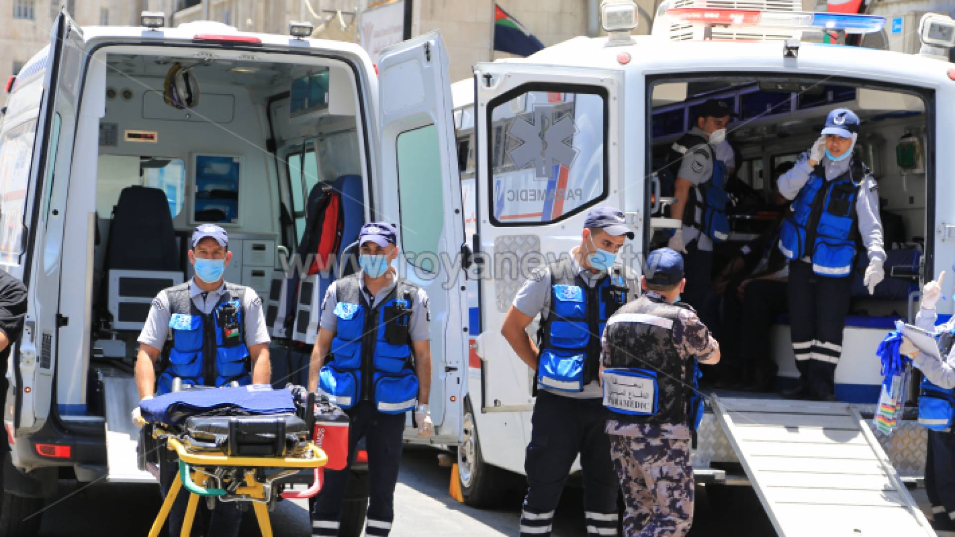 كوادر الدفاع المدني