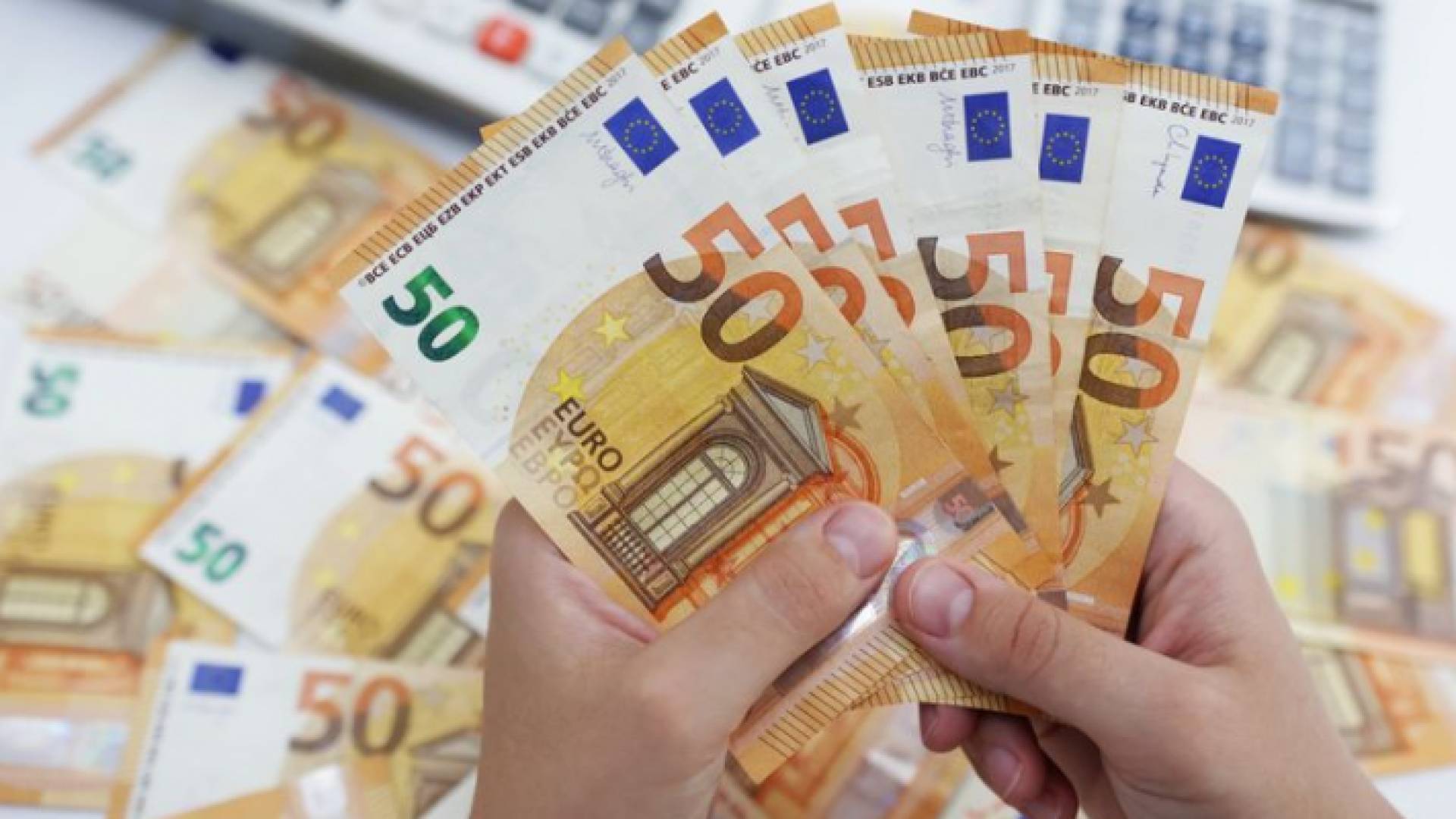 عملة اليورو