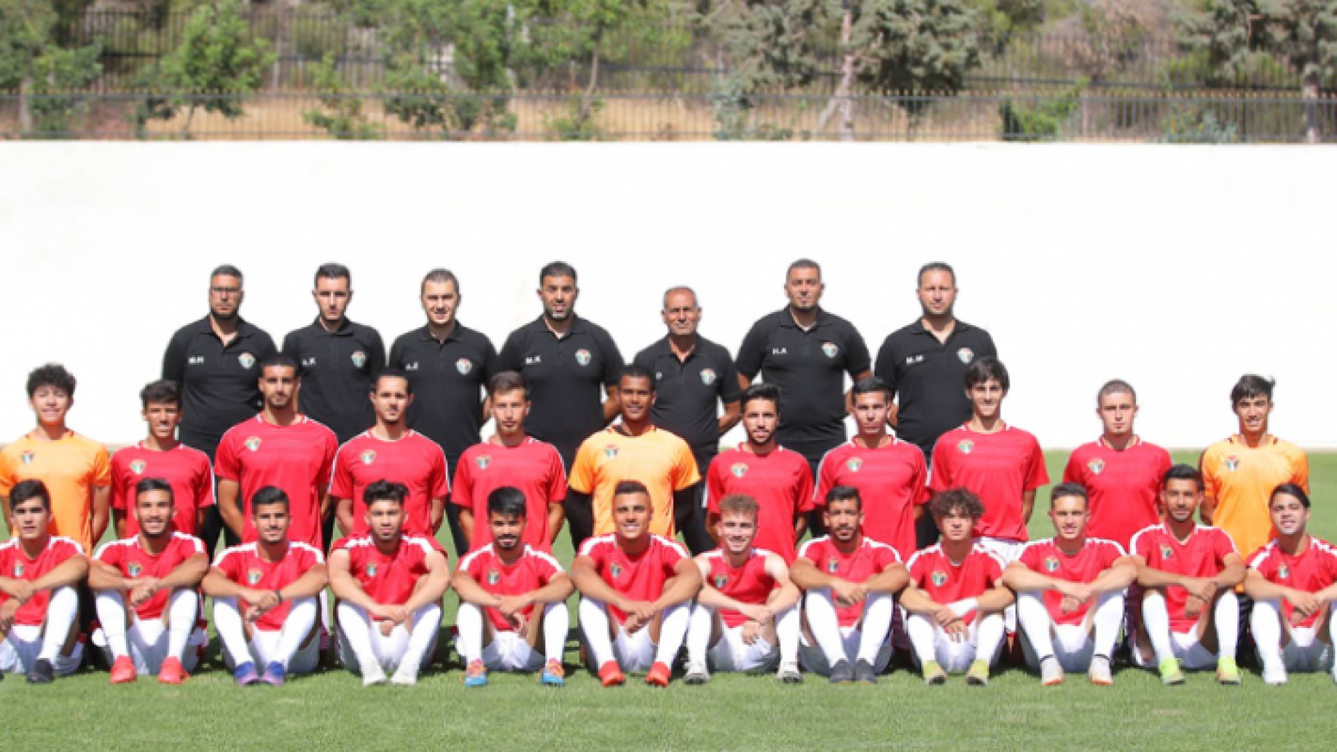 قائمة المنتخب الوطني