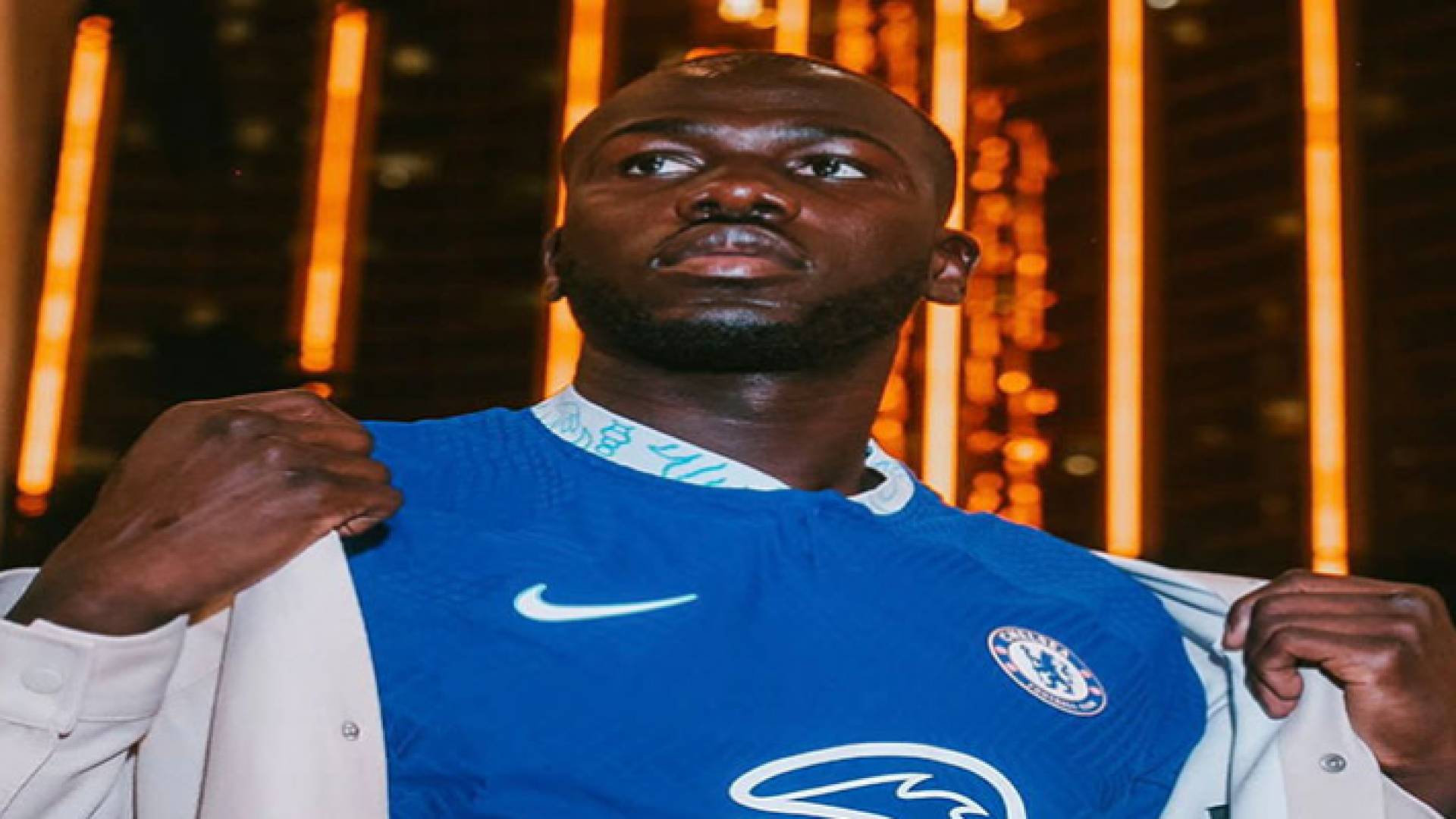 المدافع السنغالي كاليدو كوليبالي