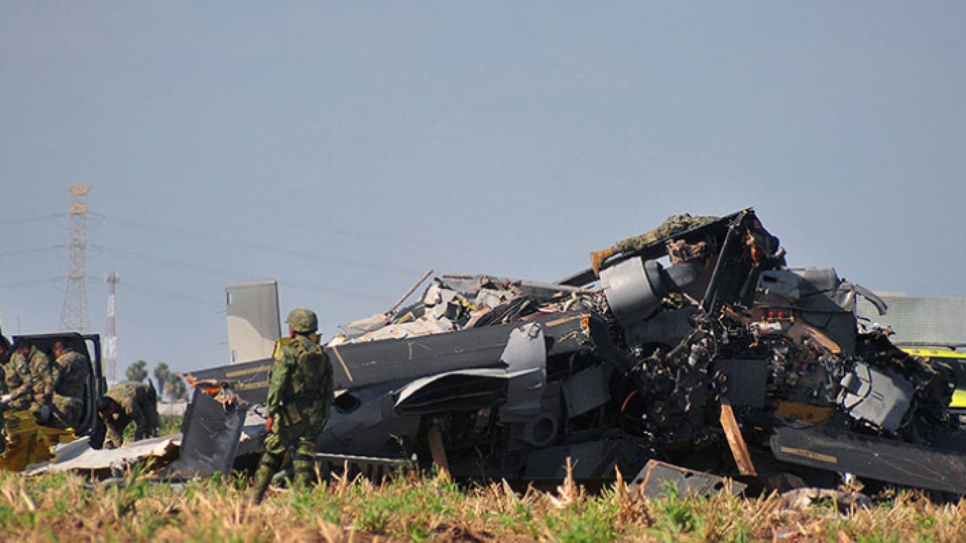 صورة لحطام الطائرة