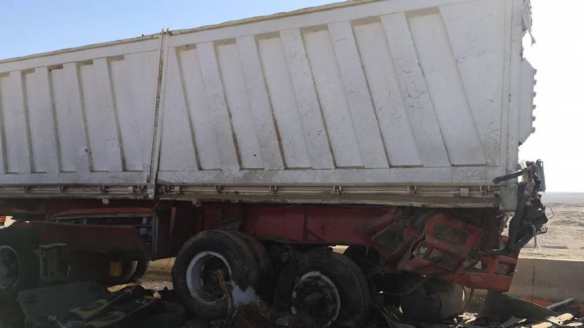 صورة من موقع الحادث