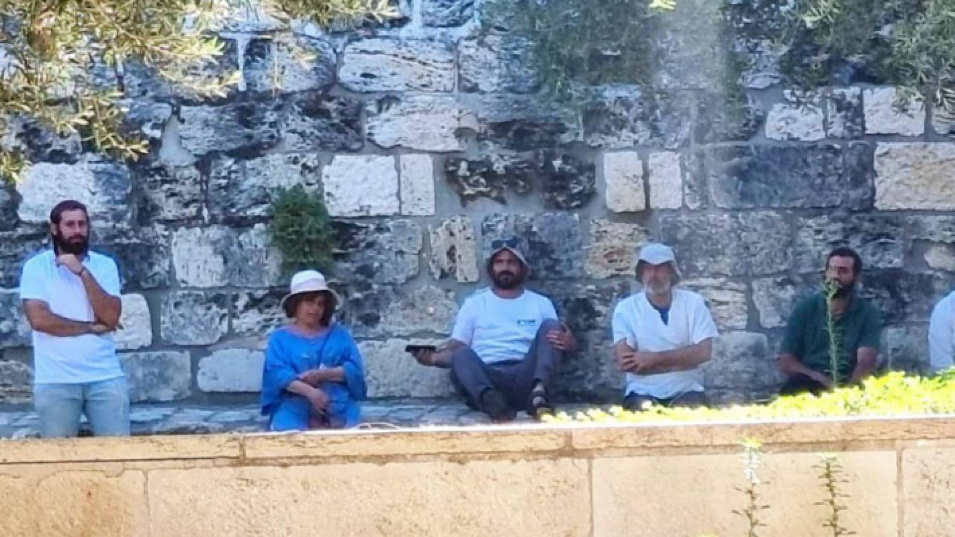 مستوطنون يقتحمون المسجد الأقصى