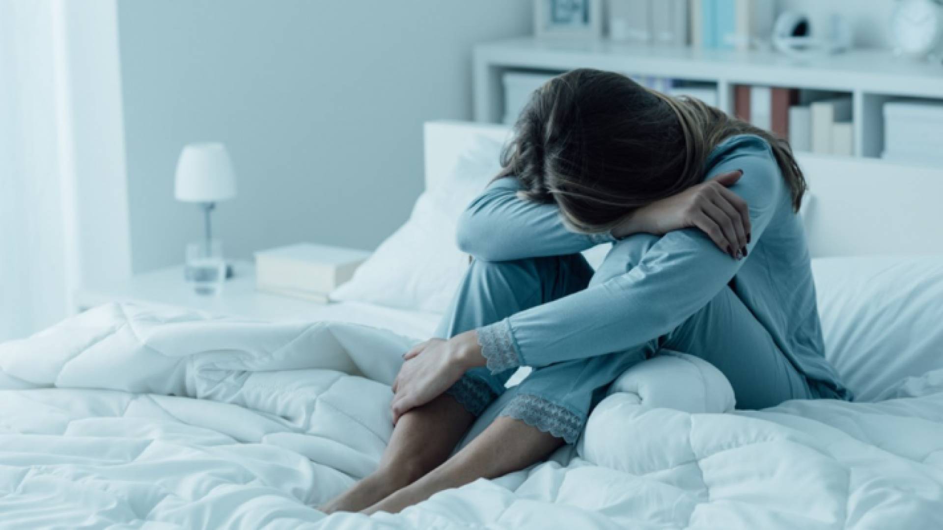 سيدة مصابة بالاكتئاب