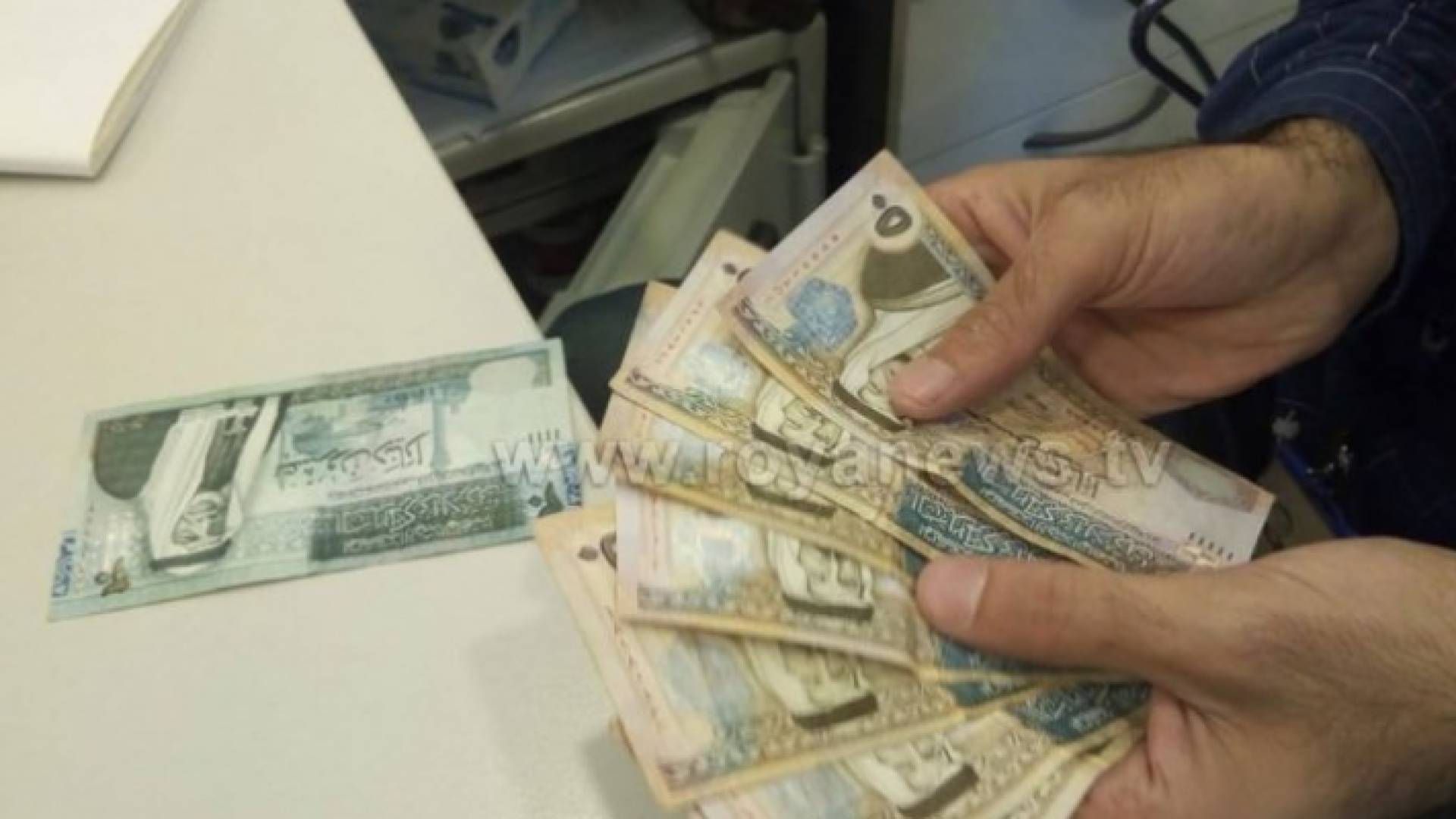 دنانير أردنية