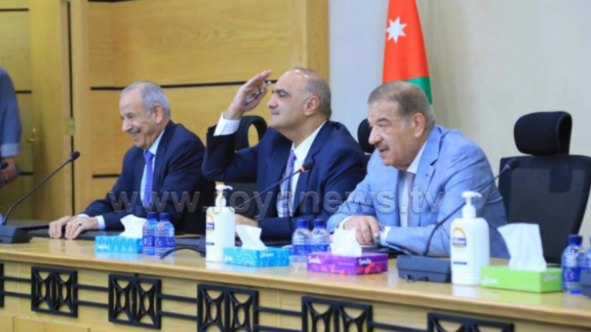 رئيس الوزراء - الدكتور بشر الخصاونة