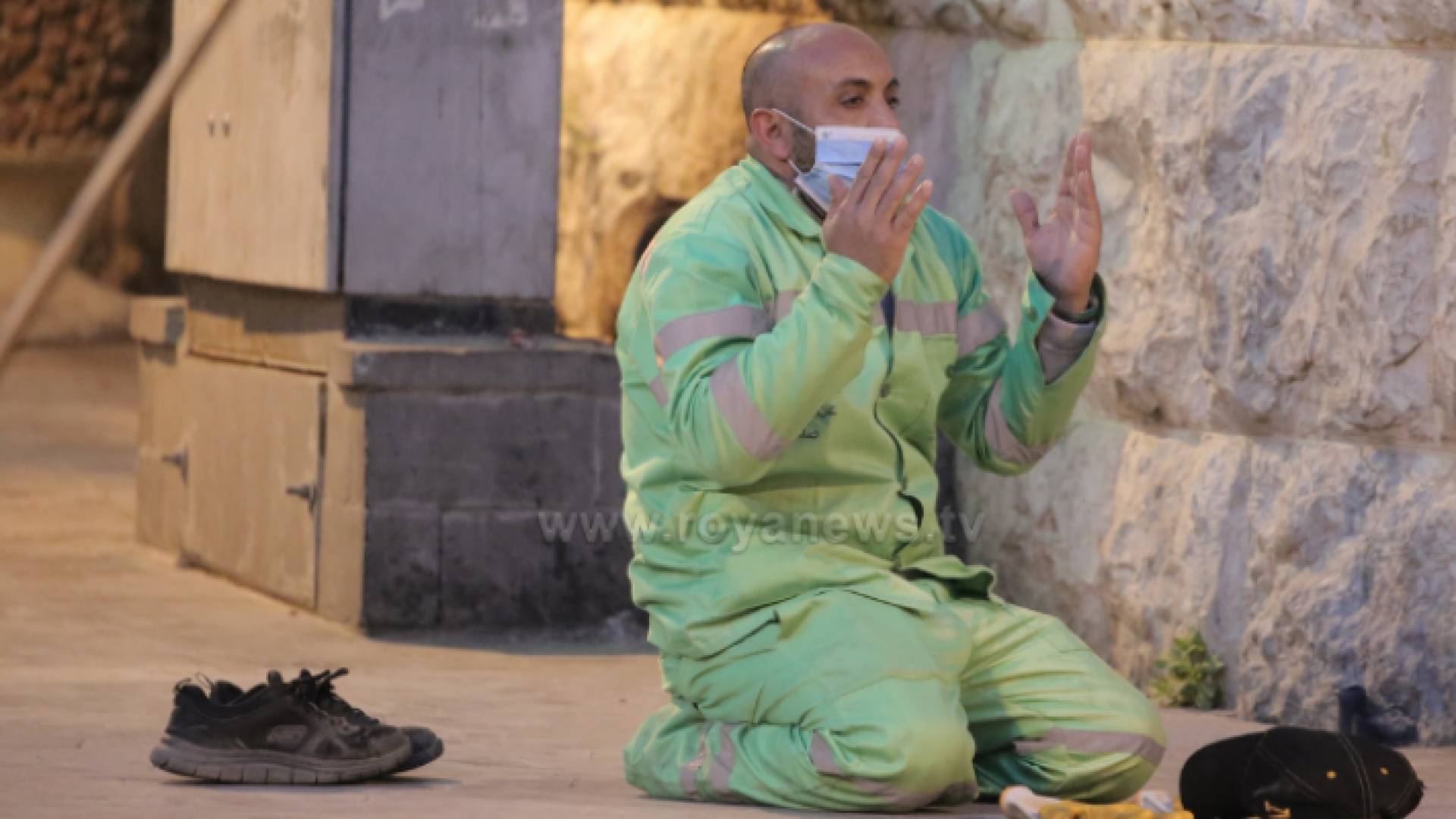 عامل وطن- عمان