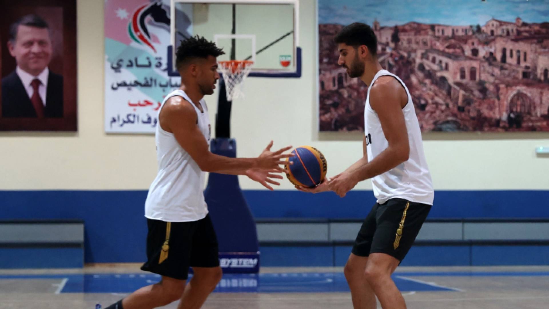 منتخب الرجال لكرة السلة 3x3 في إحدى المباريات