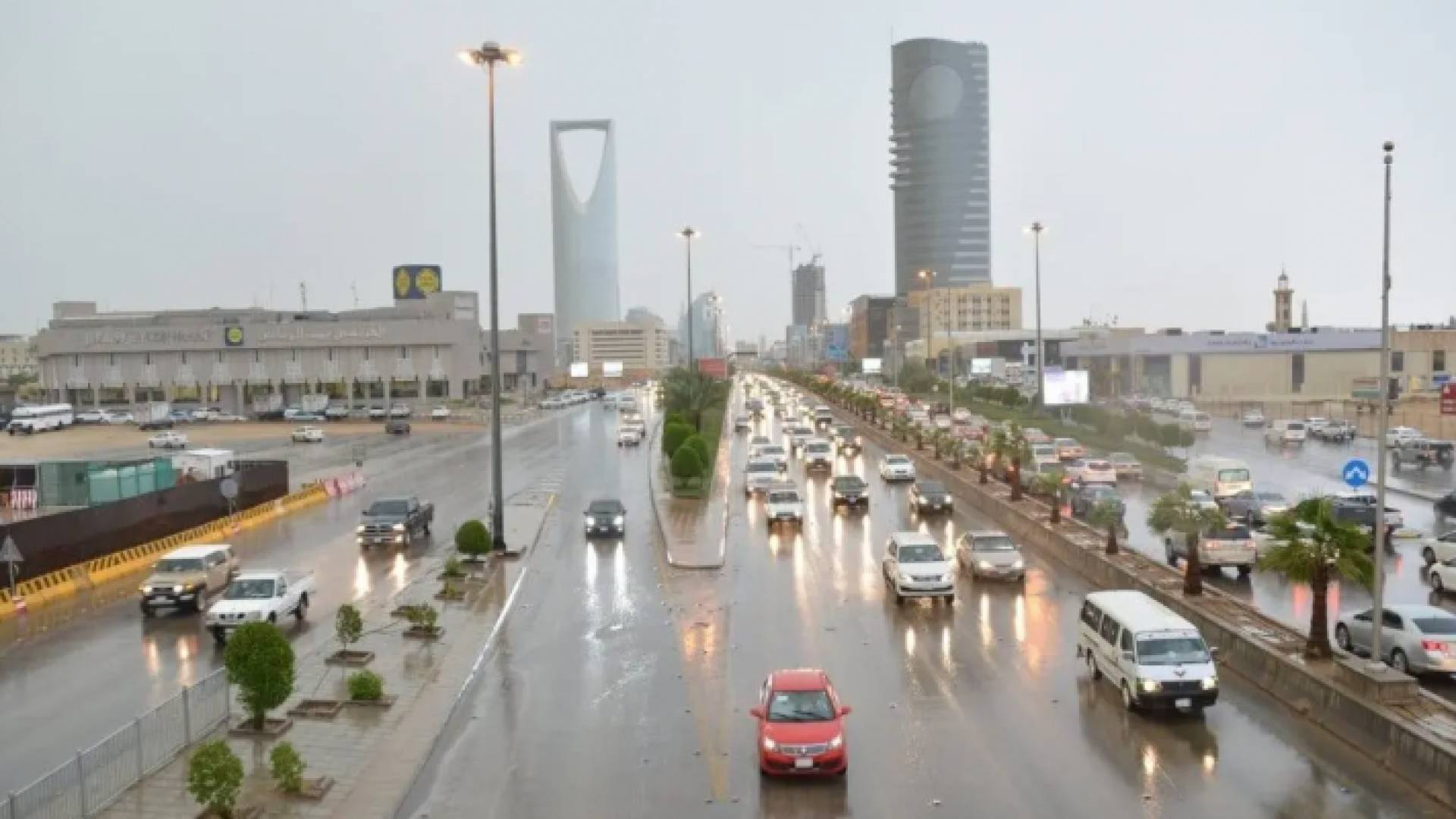 صورة توضيحية لأمطار في العاصمة السعودية الرياض